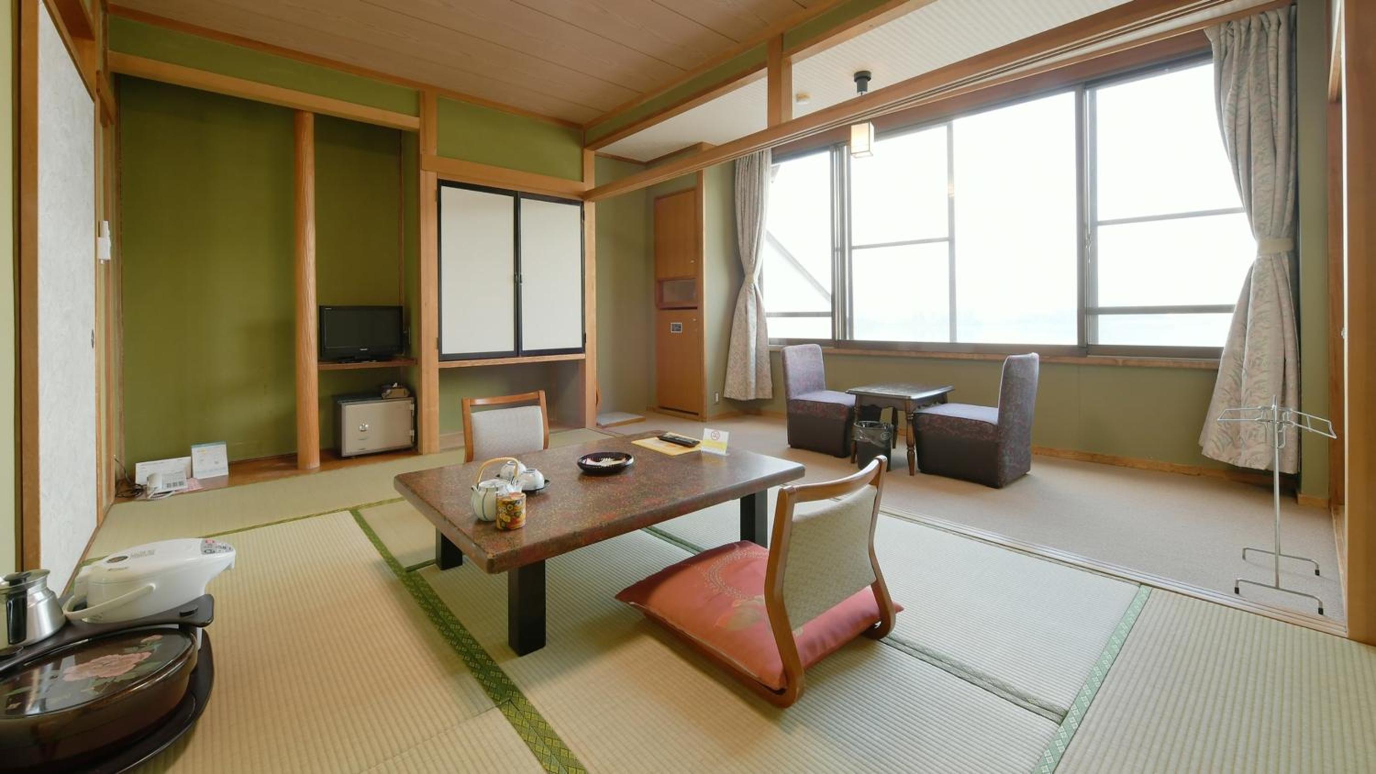 Japanese Room with Bath photo 3