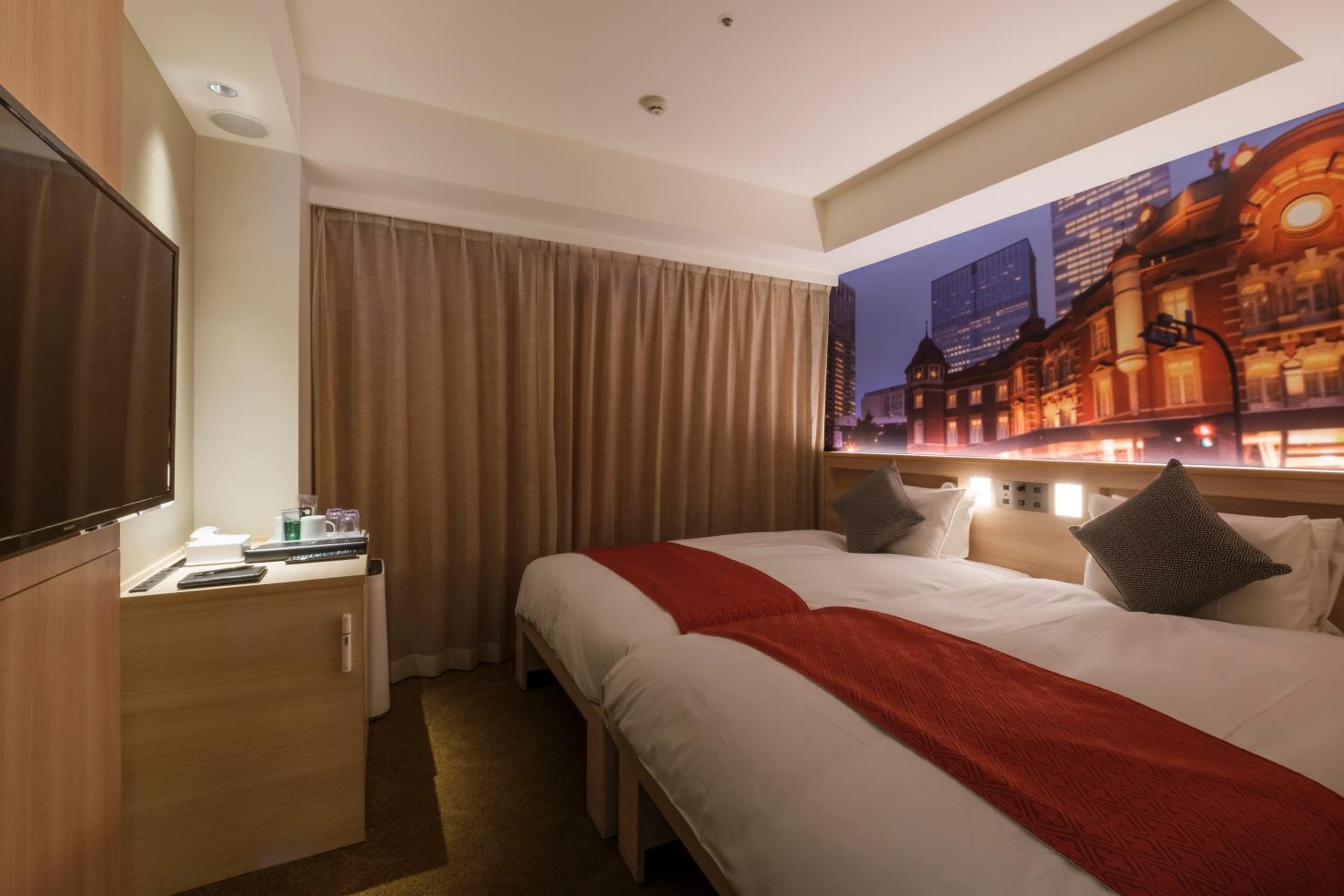 Standard Twin Room photo 2