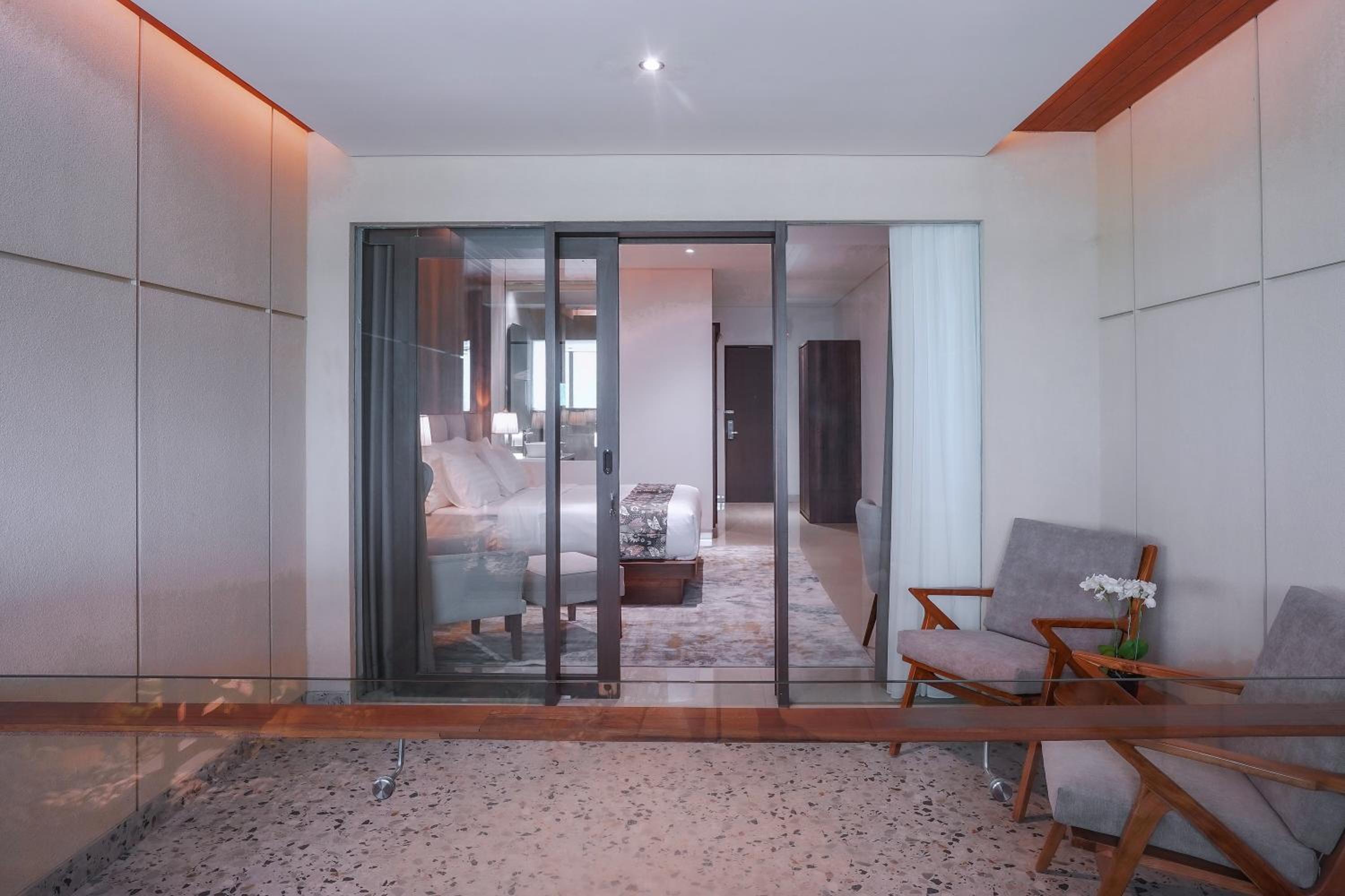 Twin Room with Terrace - Photo 4