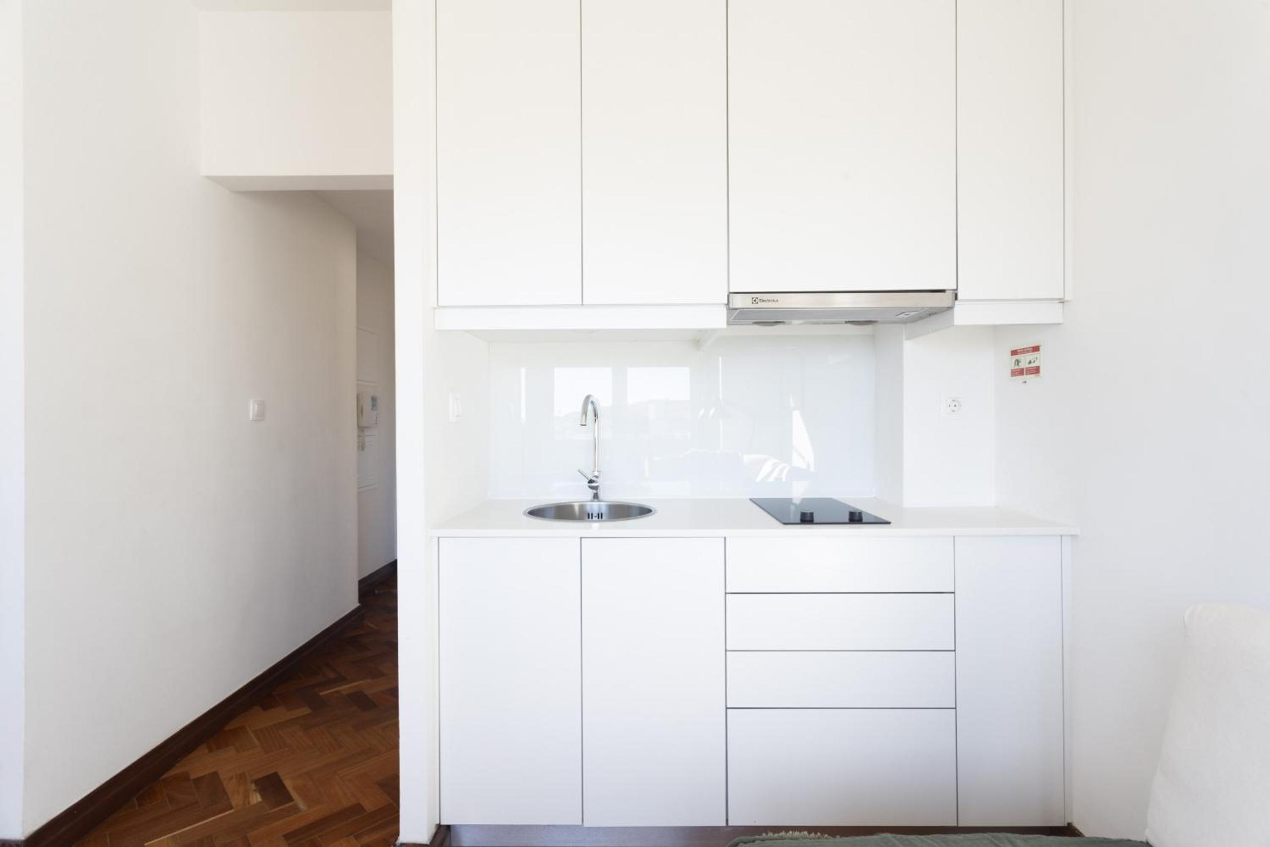 Apartment with City View photo 3