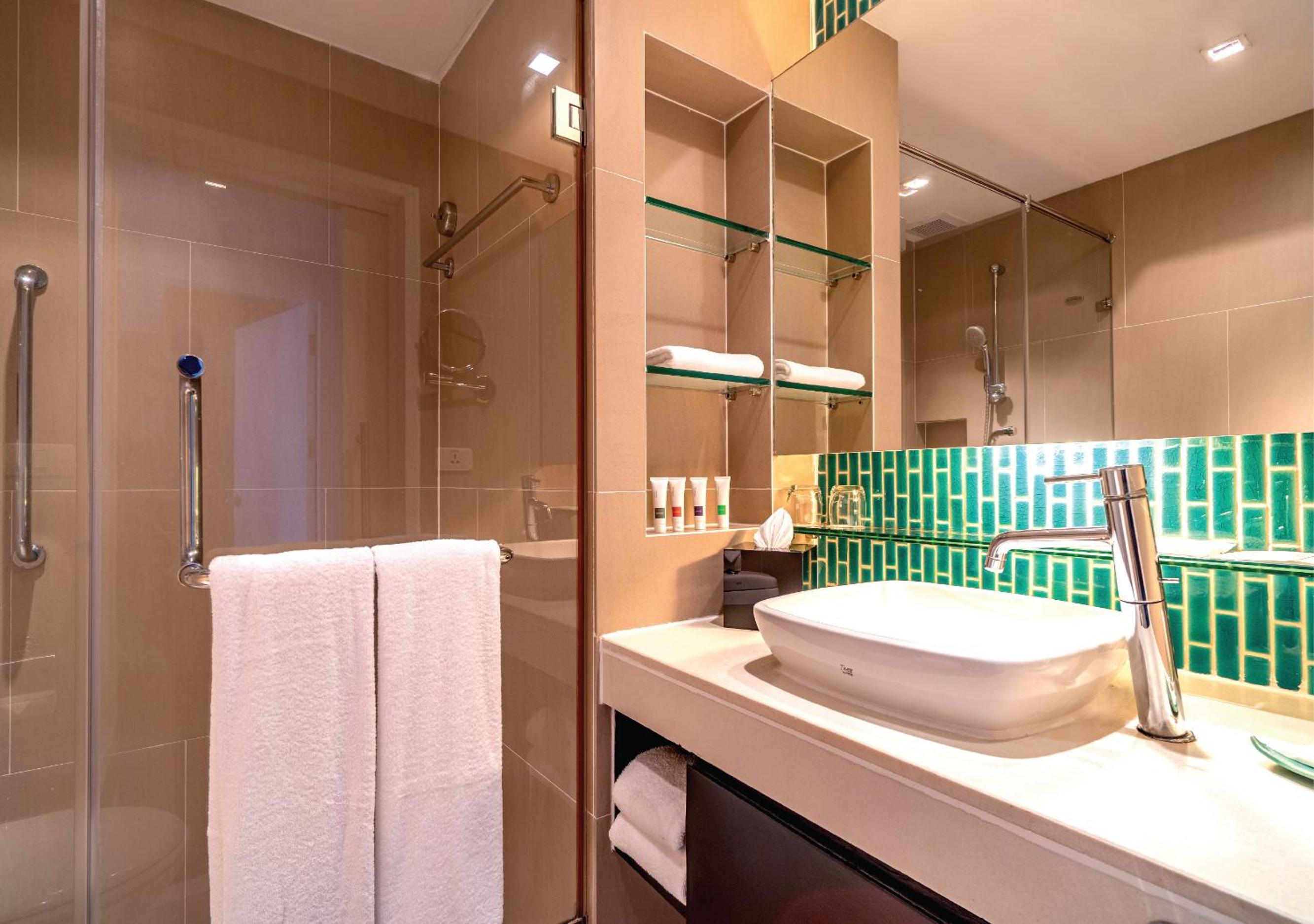 Two-Bedroom Family Suite - Photo 2