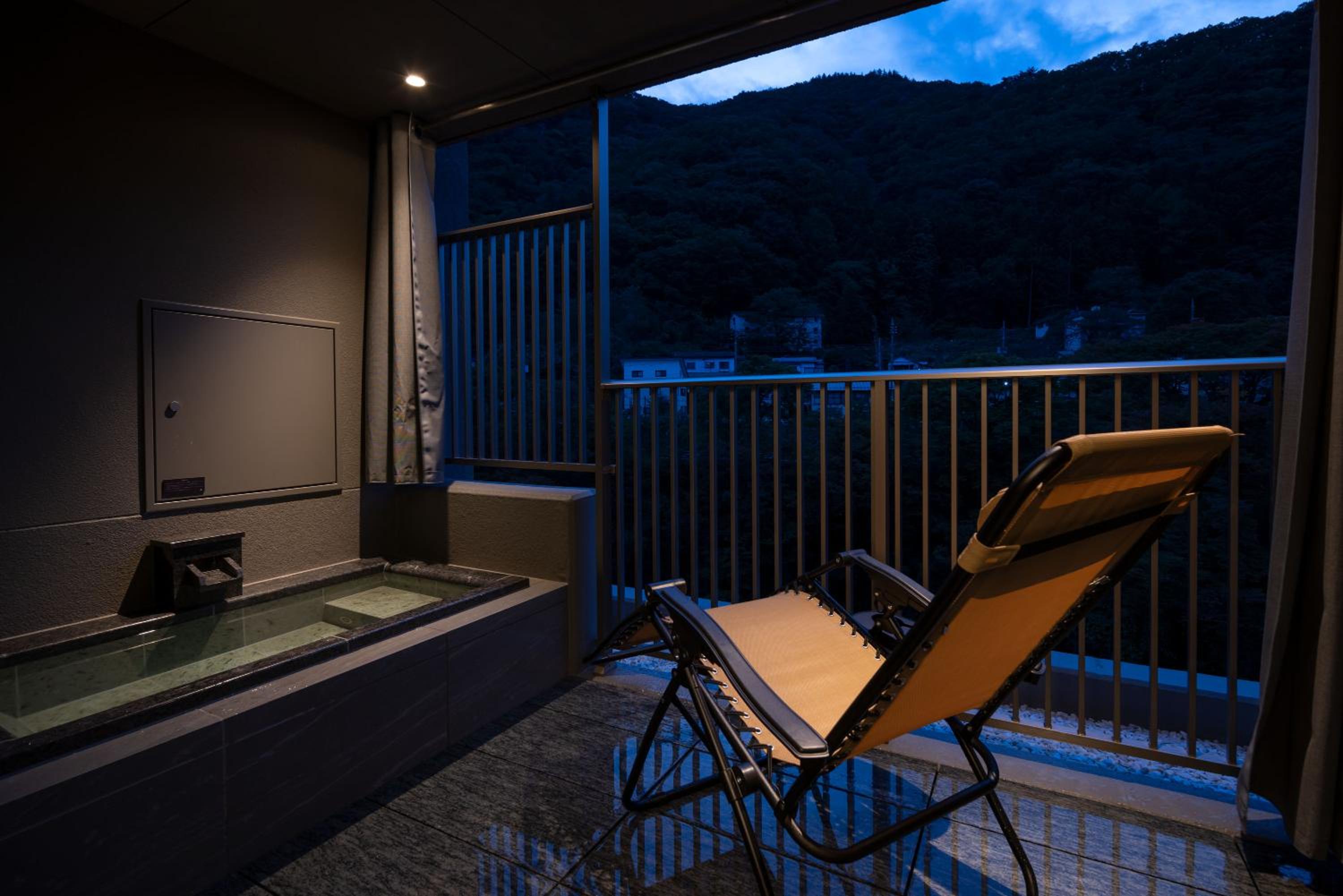 Deluxe Triple Room - Photo 2