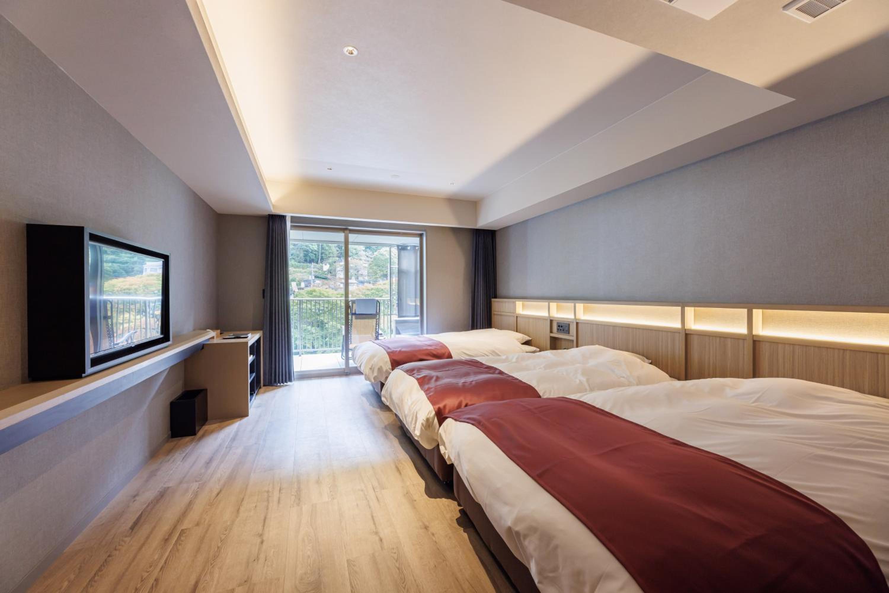 Deluxe Triple Room - Photo 1