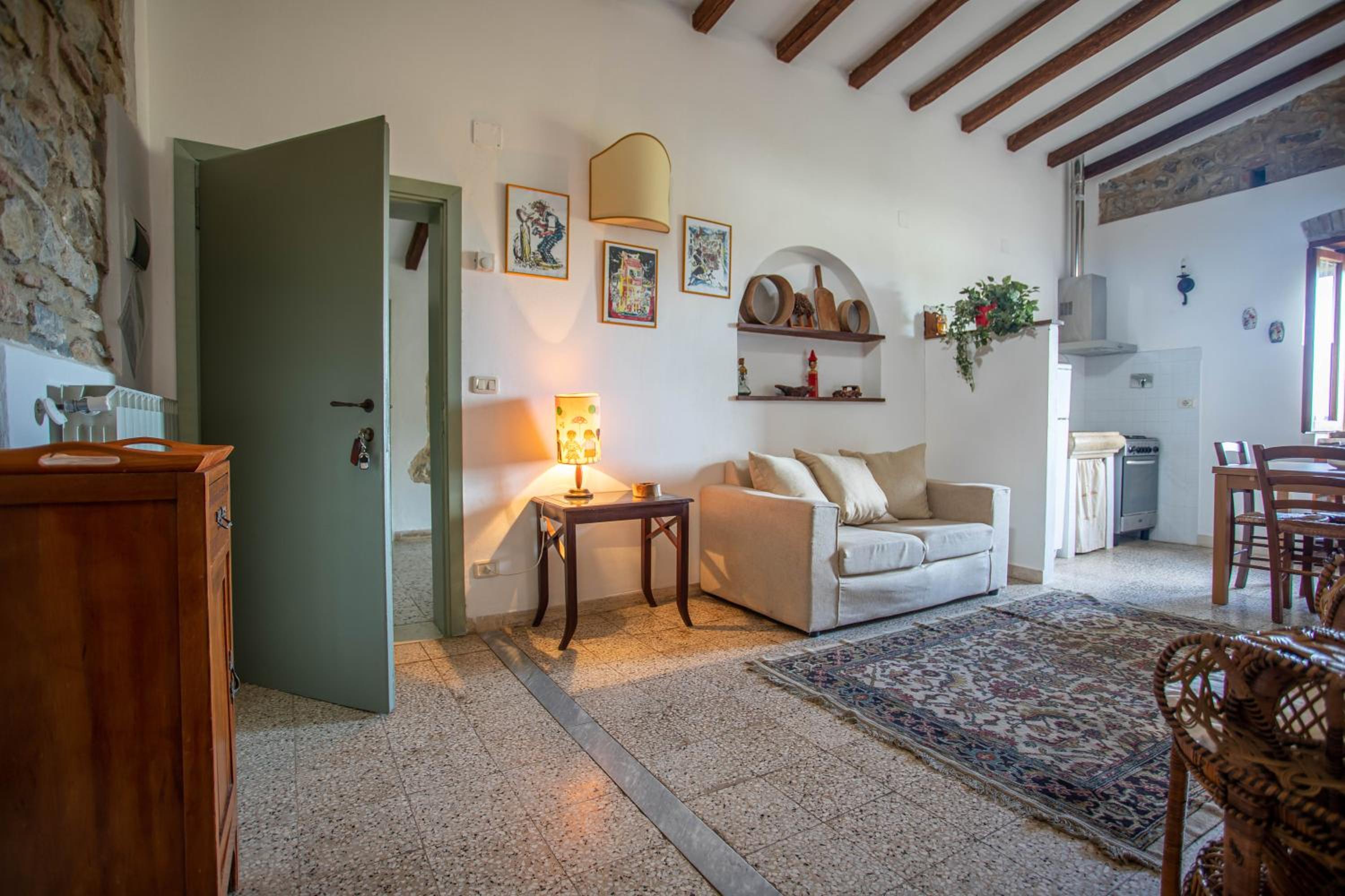 Two-Bedroom Deluxe Apartment with Garden View
