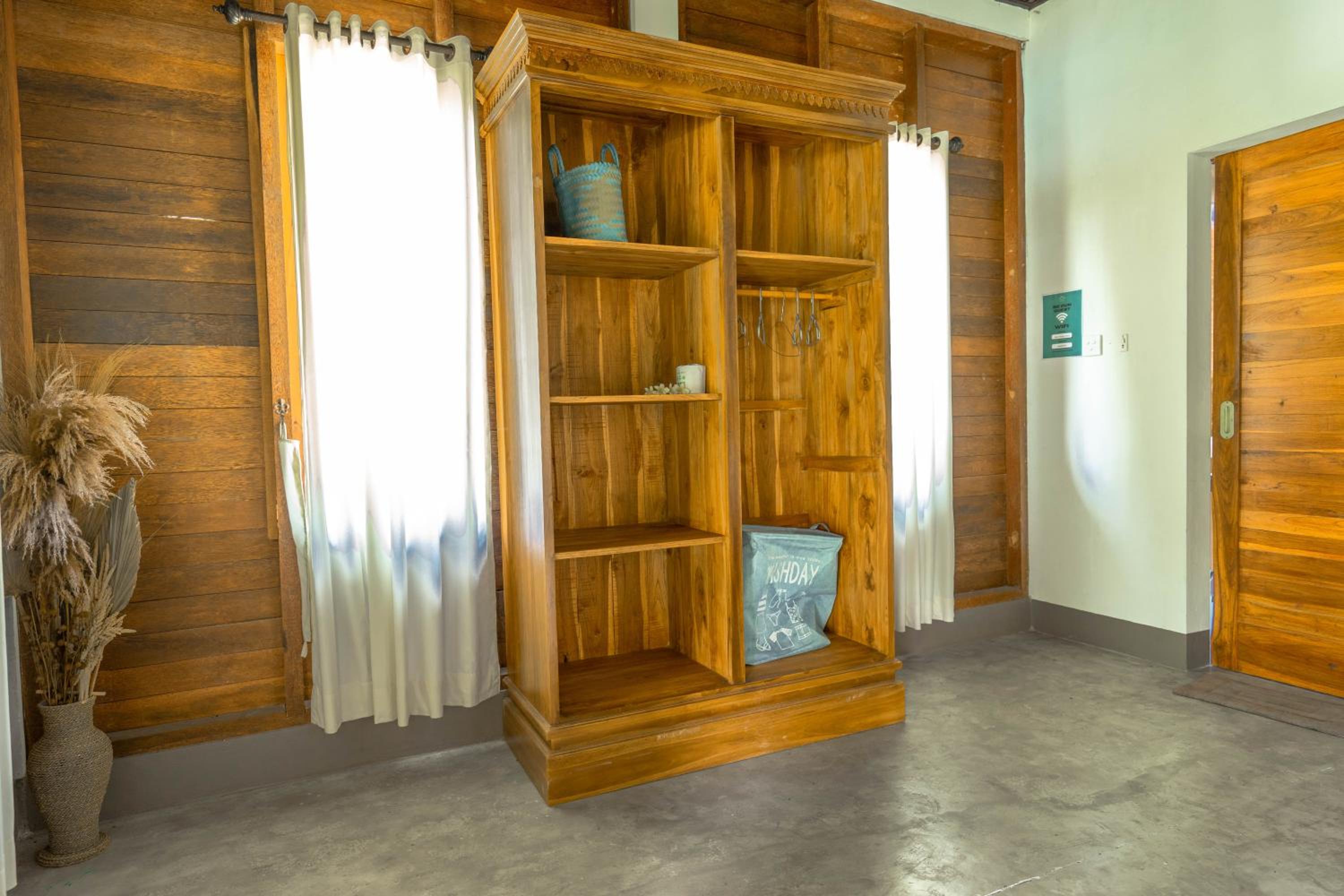 Deluxe Bungalow - Photo 19