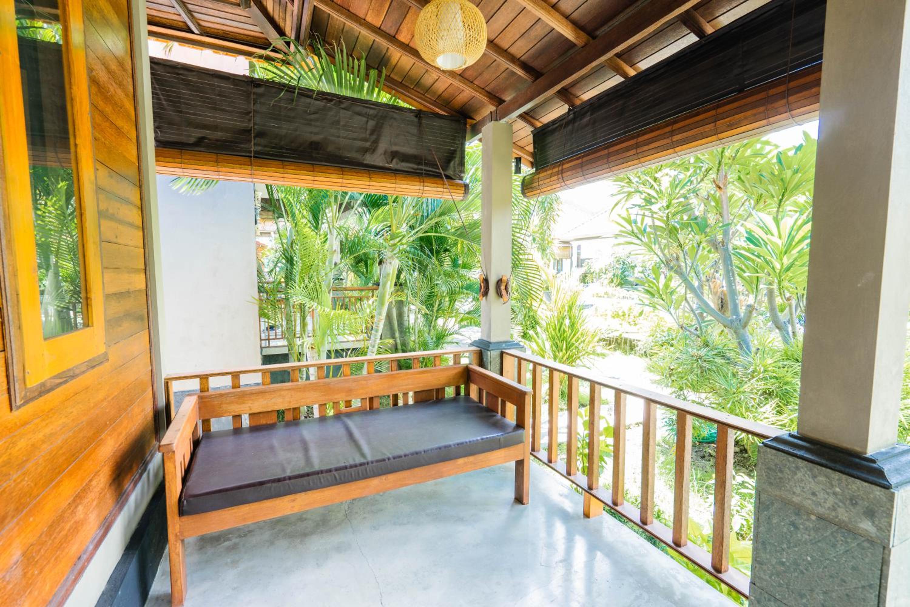 Deluxe Bungalow - Photo 3