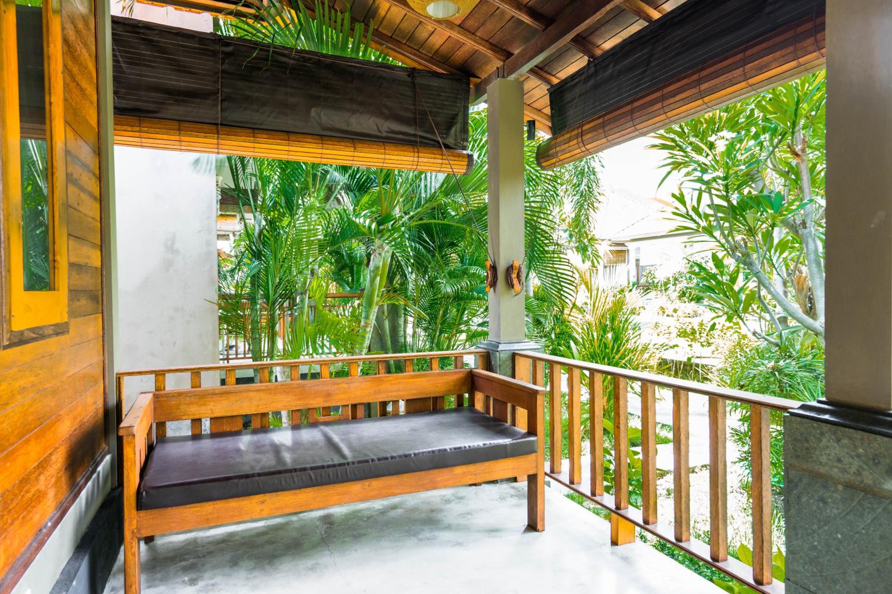 Deluxe Bungalow - Photo 2