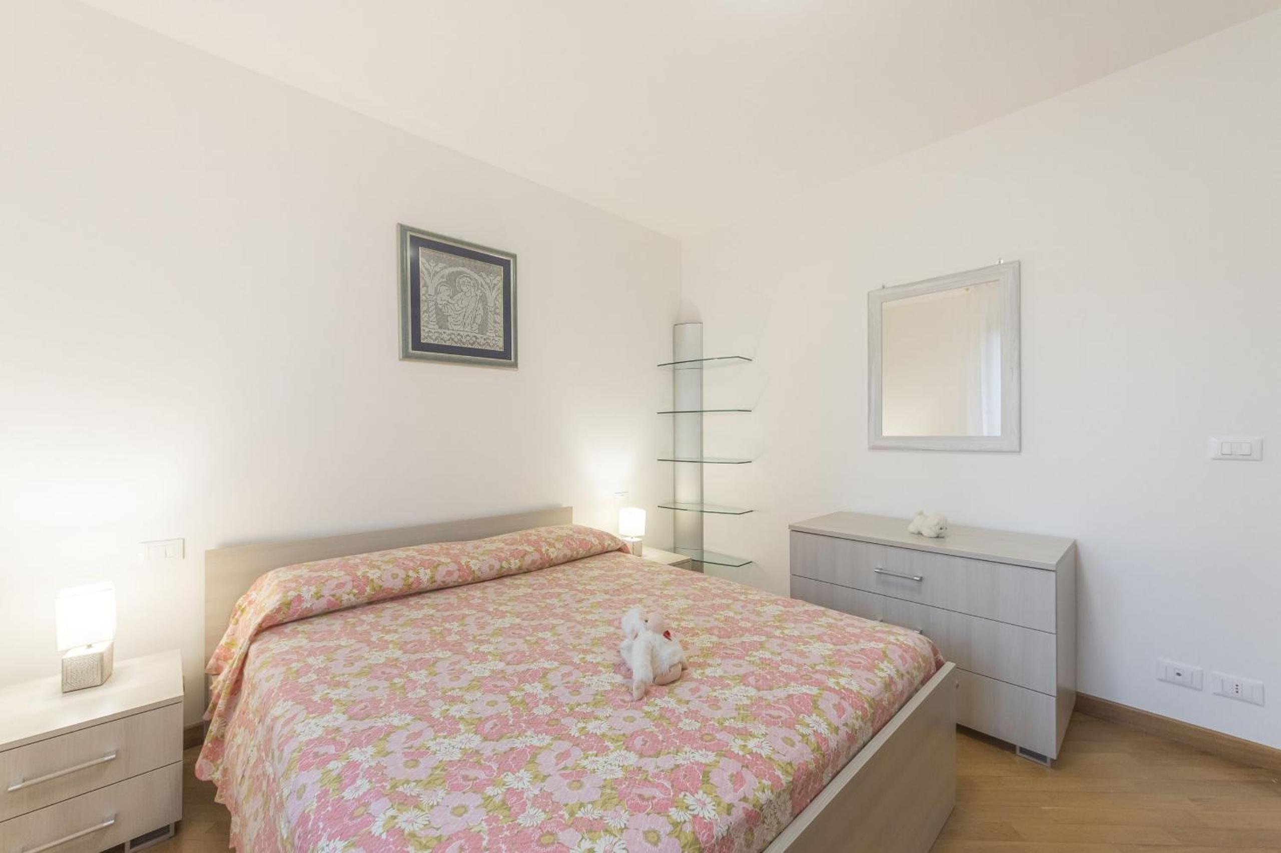 Apartment with Garden View - Photo 1