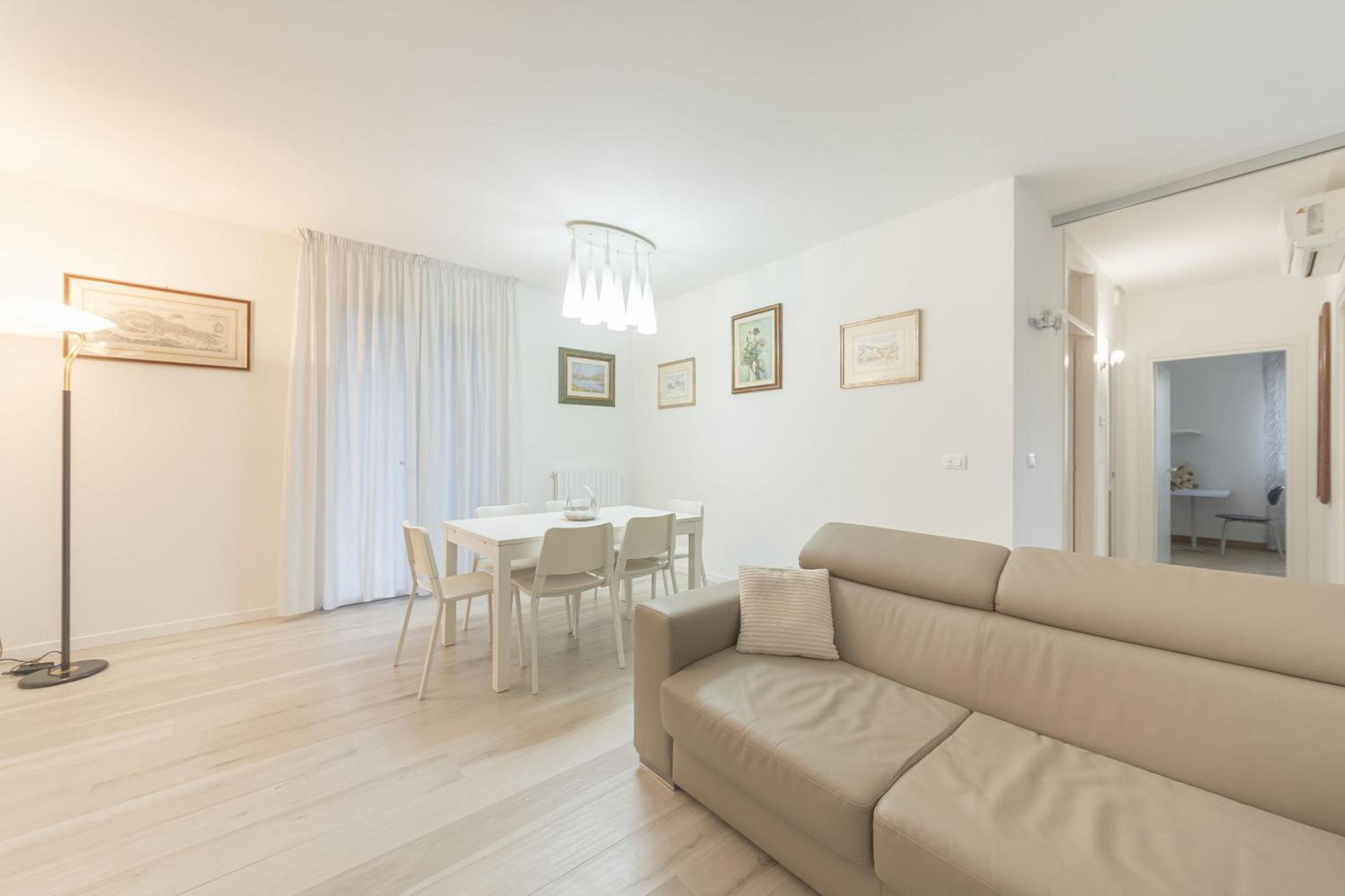 Apartment with Garden View - Photo 14