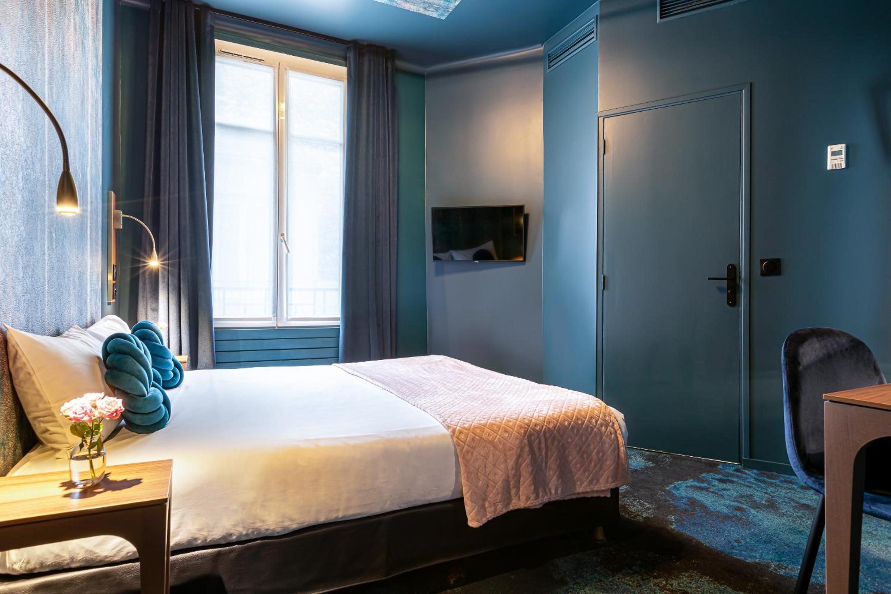 Classic Monceau Room
