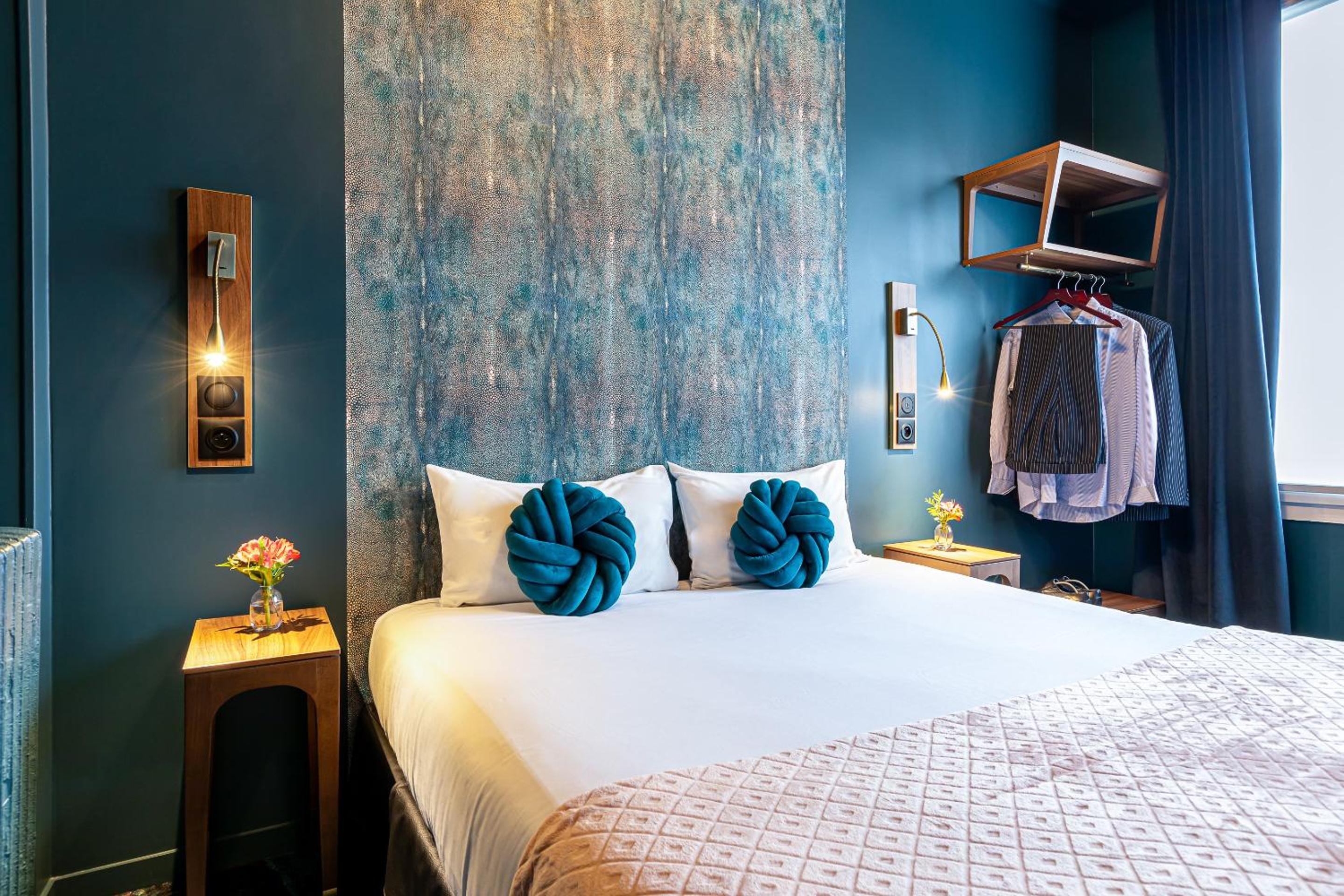 Classic Monceau Room