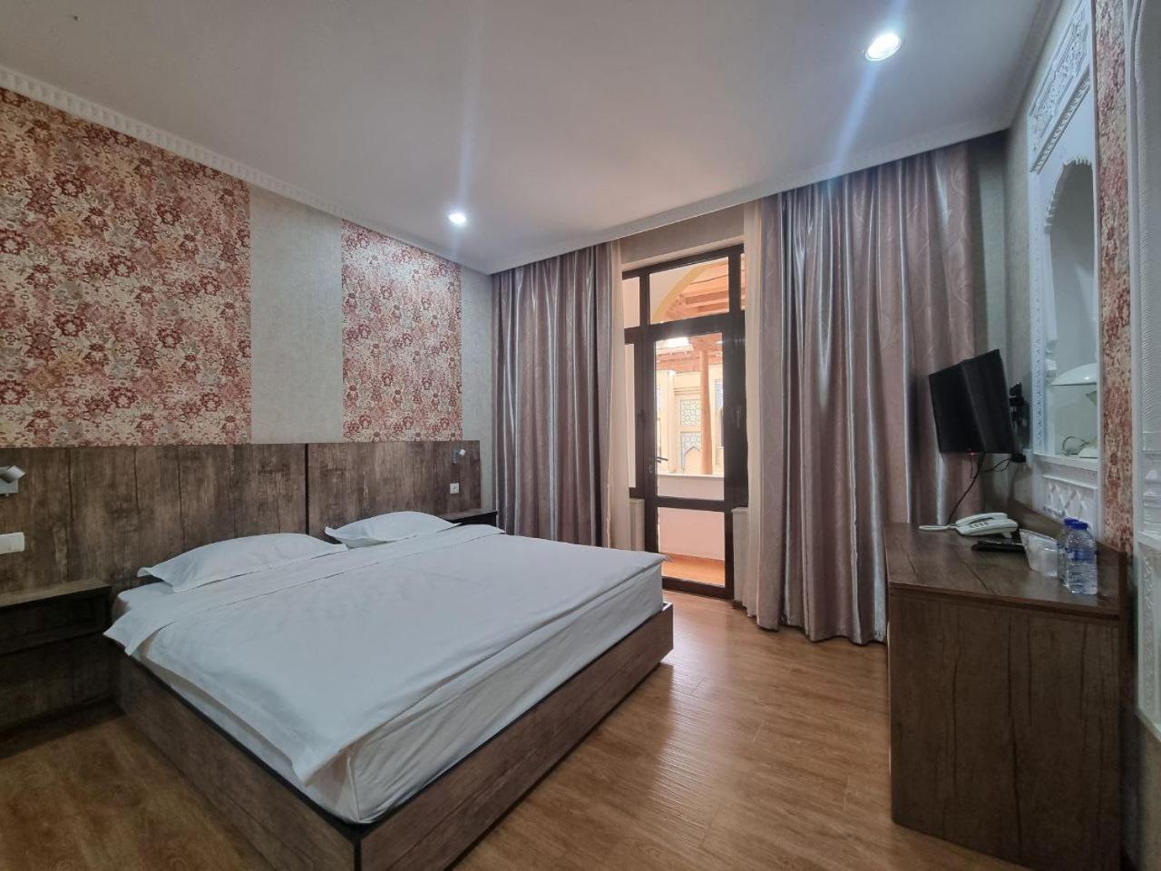 Standard Double Room photo 3