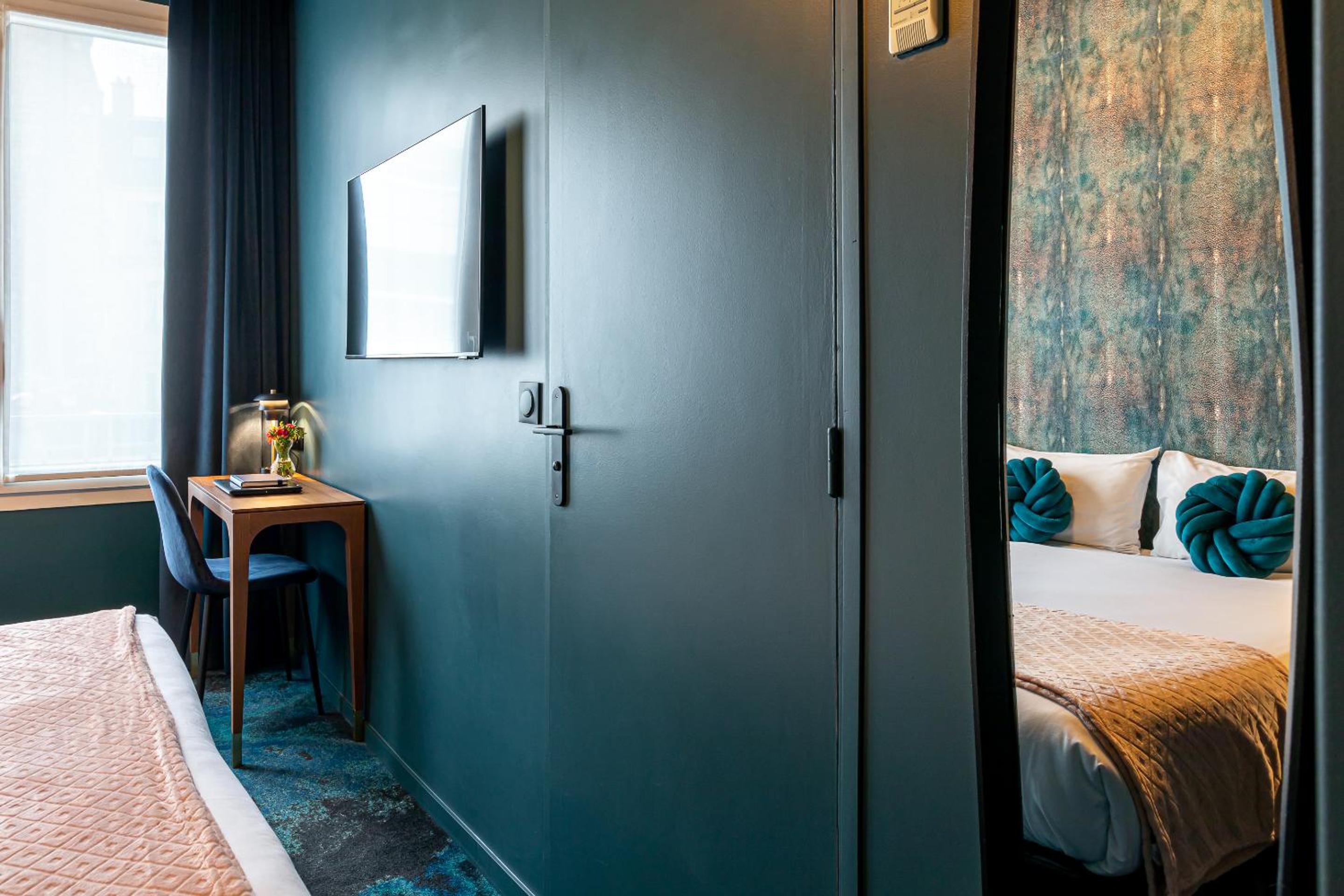 Classic Monceau Room