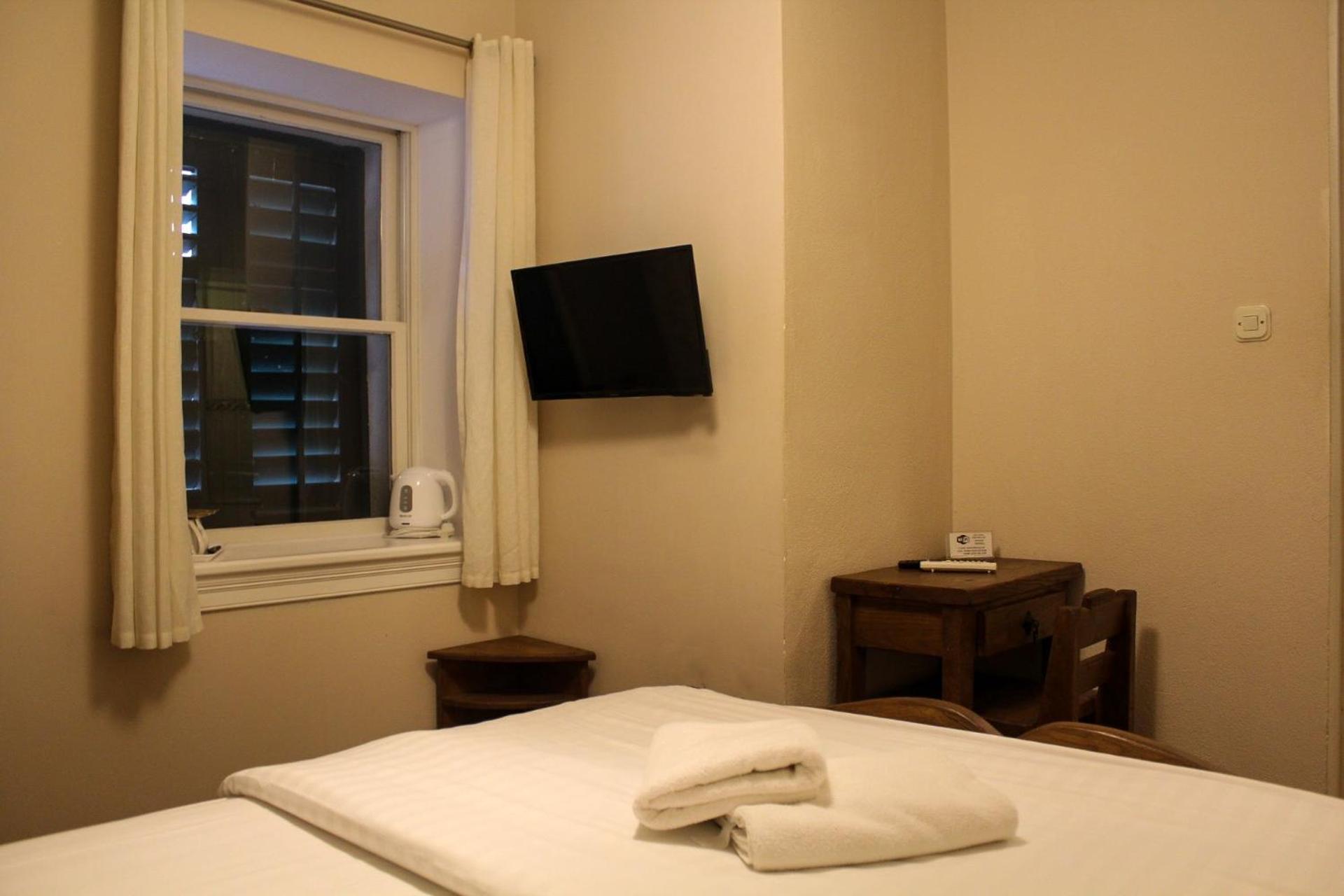 Single Room photo 1