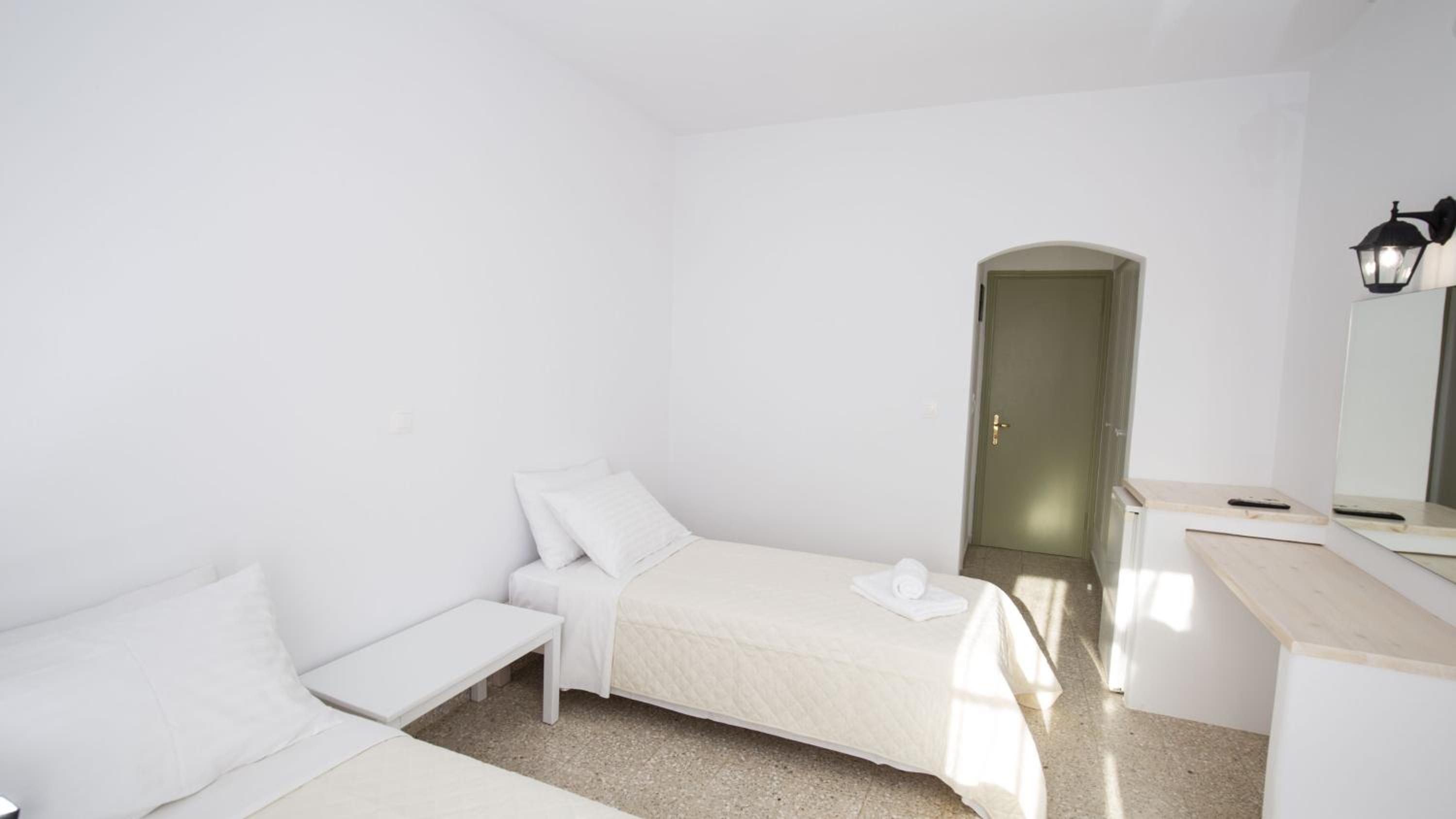 Twin Room with Balcony photo 3