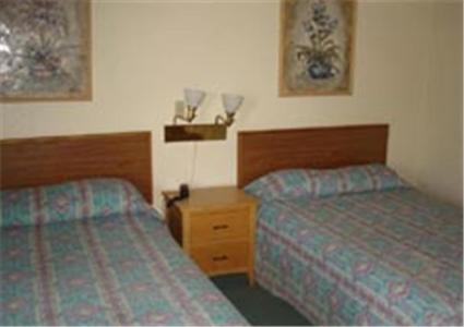 Double Studio with Two Double Beds photo 1
