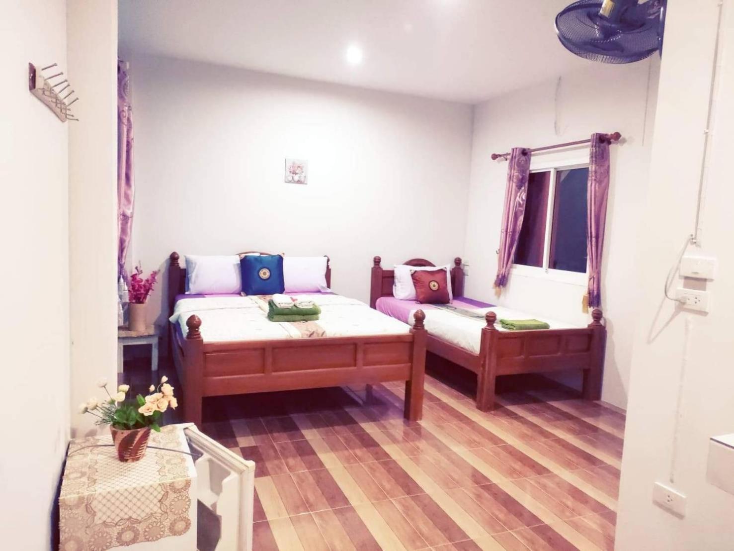 Triple Room with Mountain View