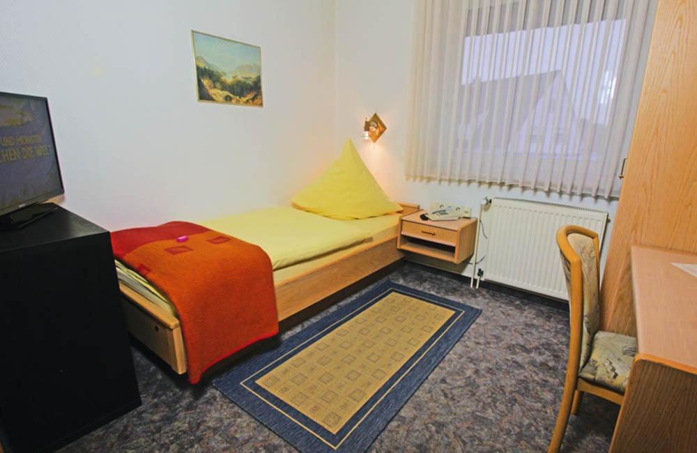 Economy Single Room