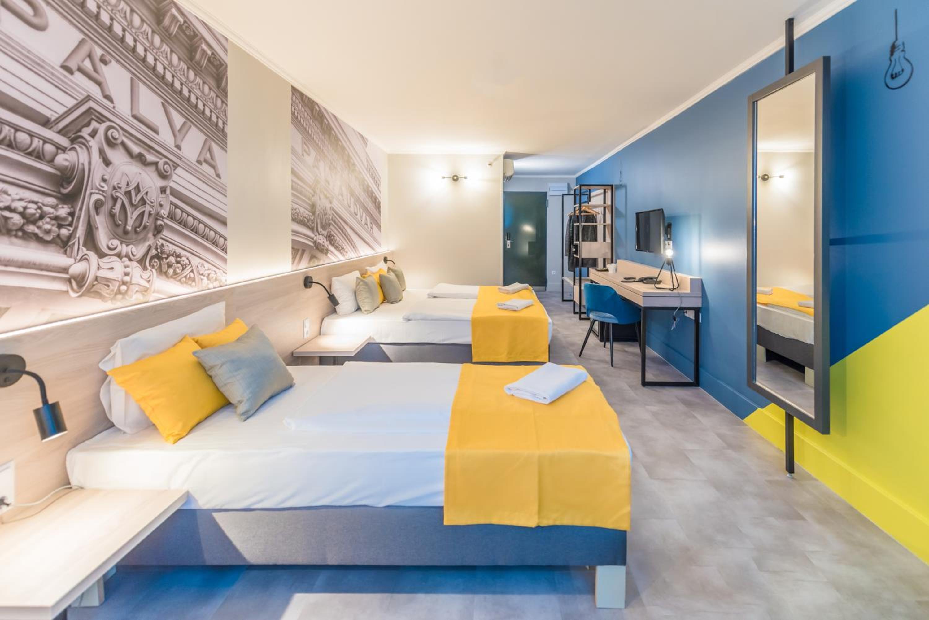 Comfort Triple Room - Photo 5