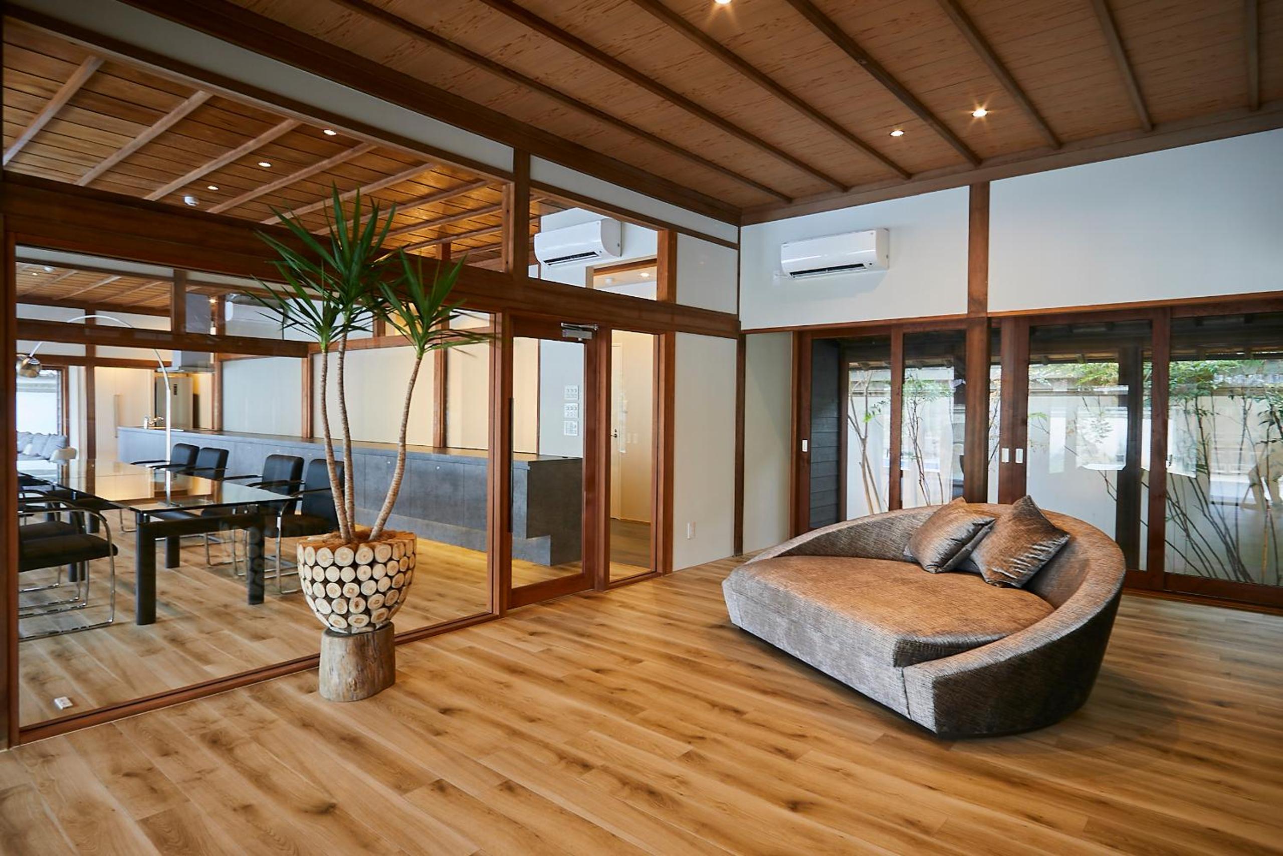 Villa with Private Pool - Photo 65