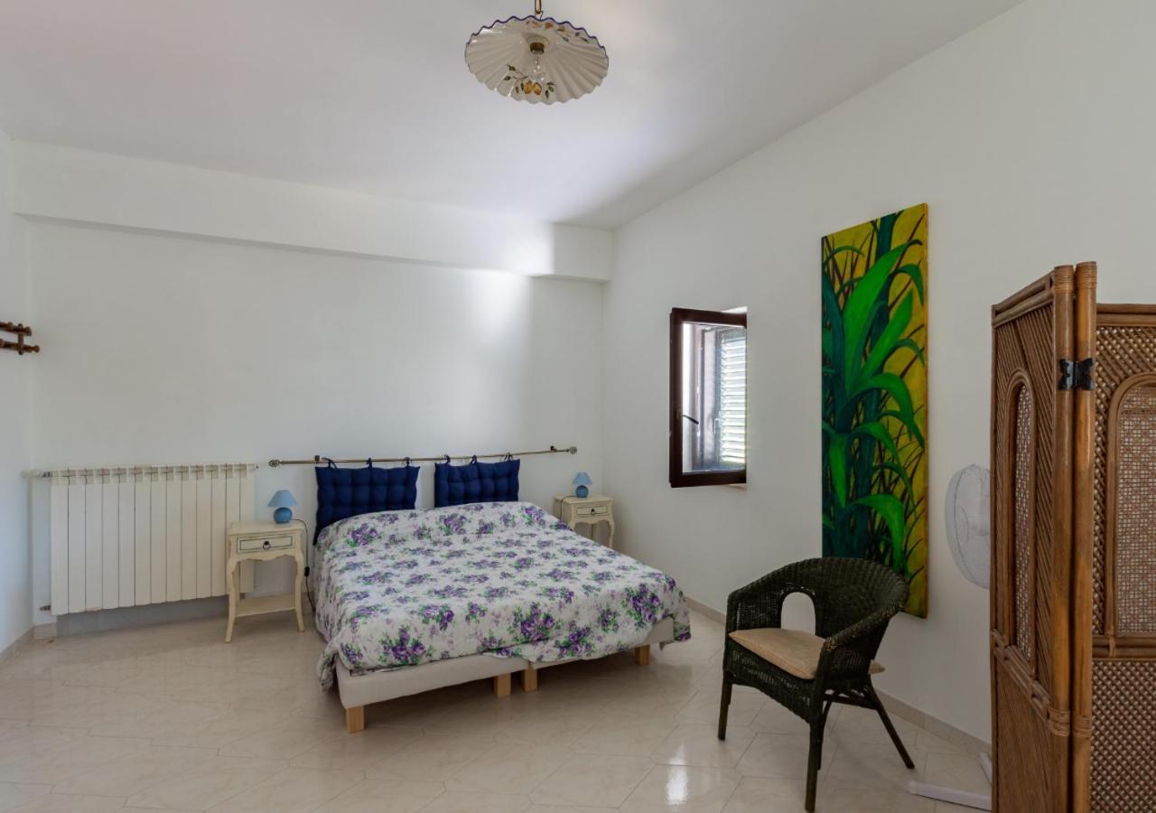 Triple Room With Private Bathroom photo 1