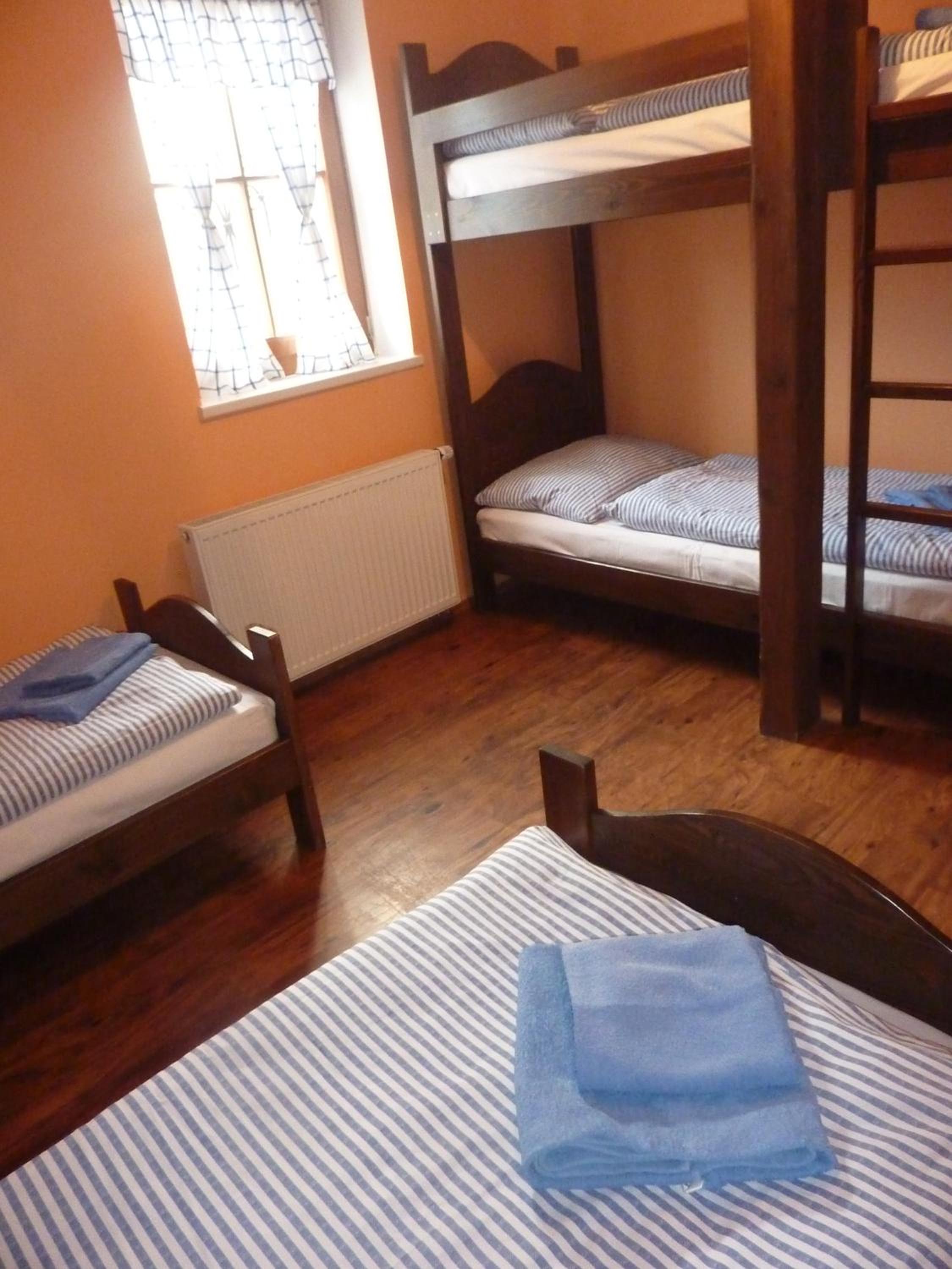 Quadruple Room with Private Bathroom photo 1