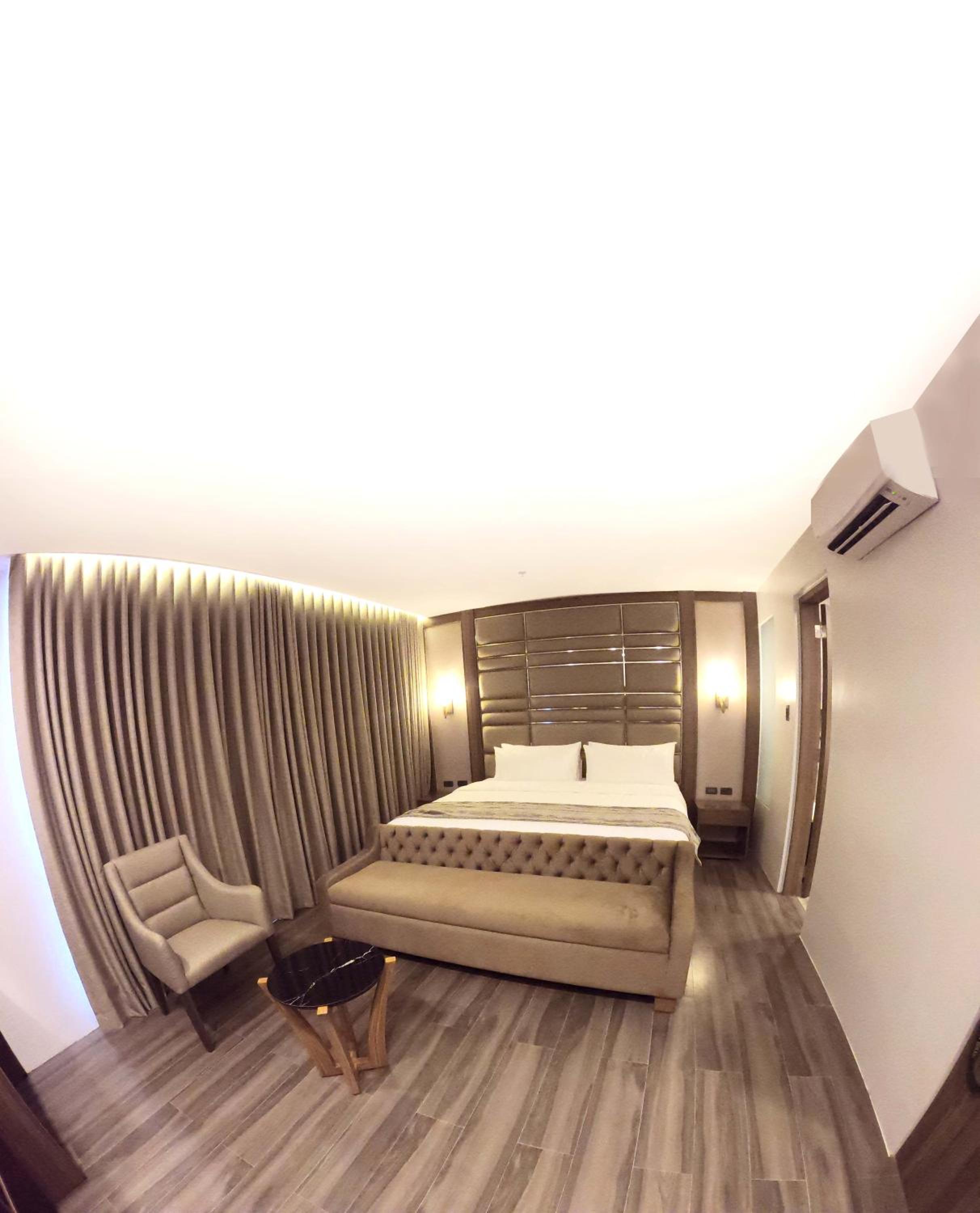 Junior Suite - Photo 3