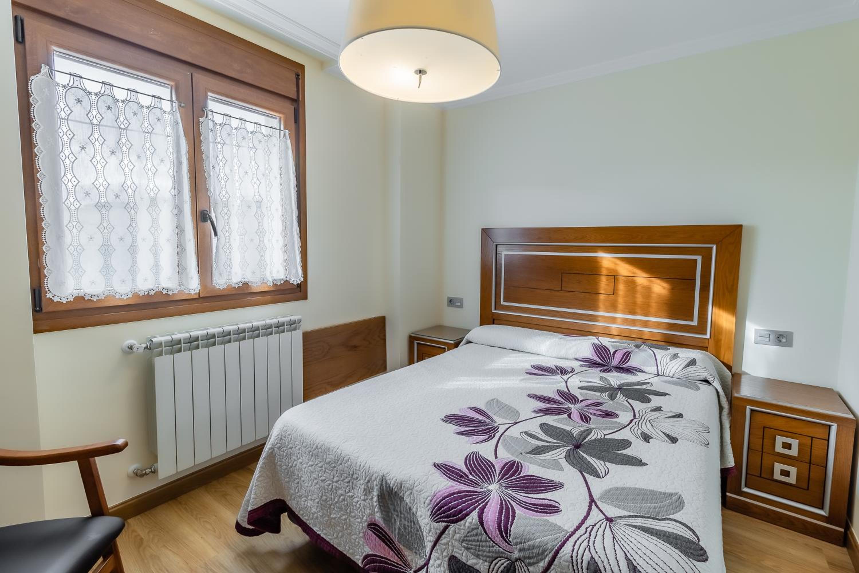 Three-Bedroom House photo 2