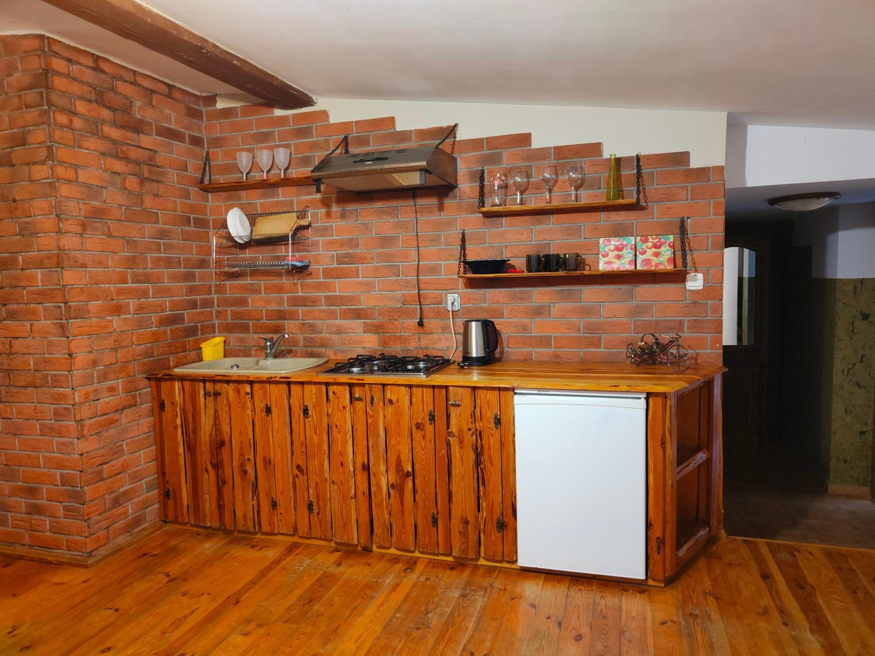Two-Bedroom Apartment - Photo 3