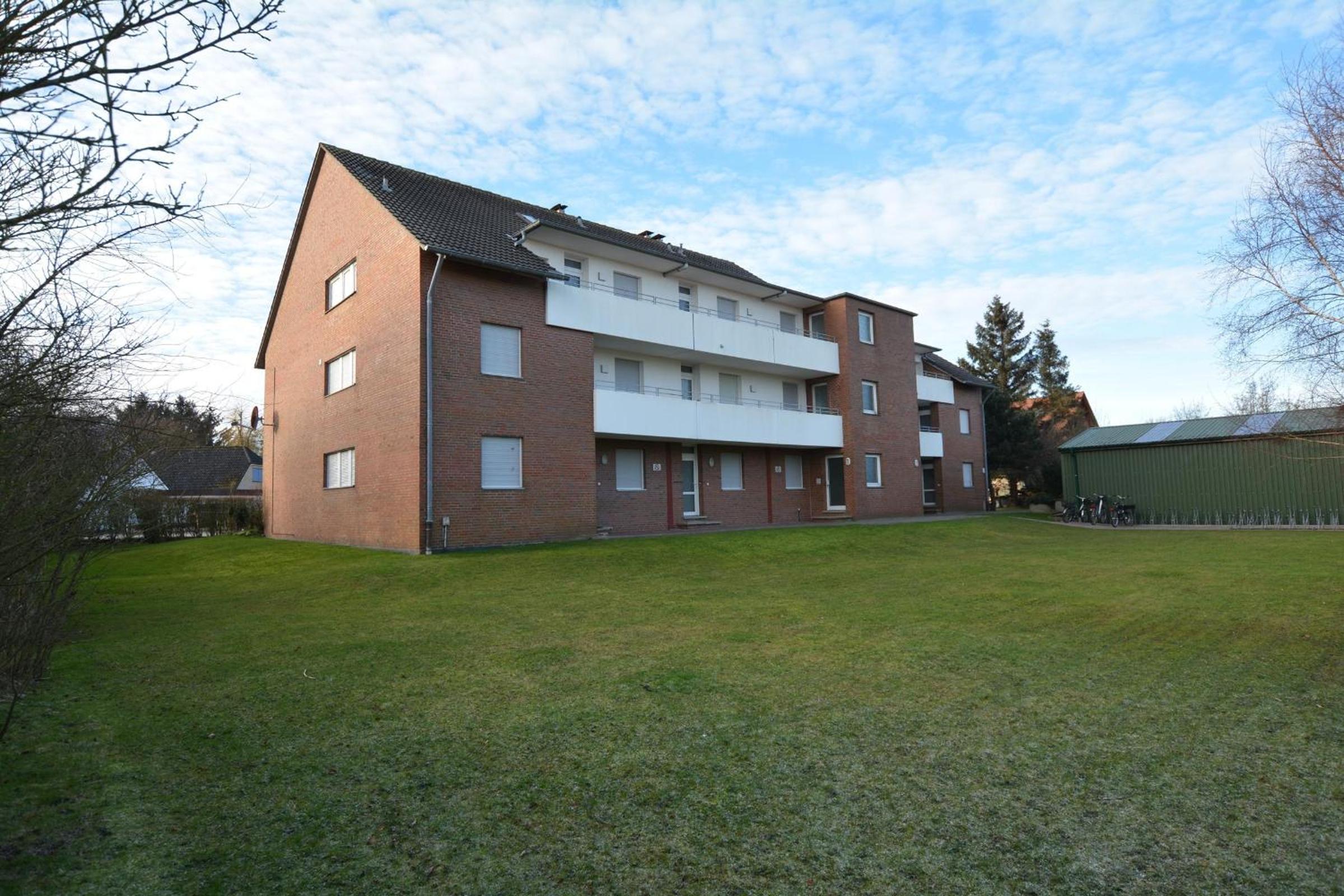 Apartment with Terrace photo 3