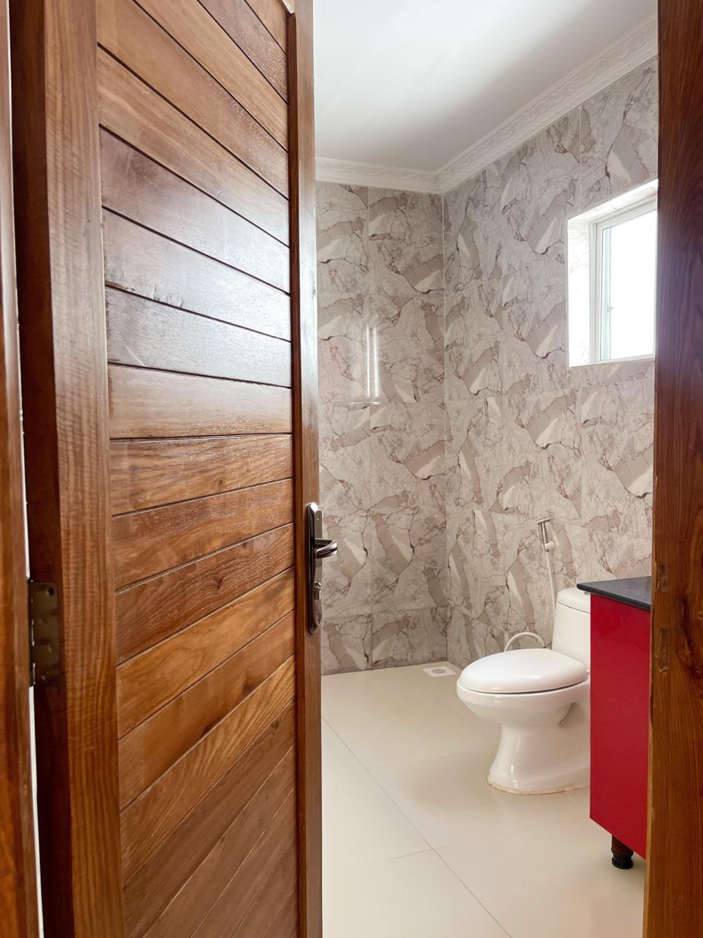 Economy Quadruple Room with Shared Bathroom