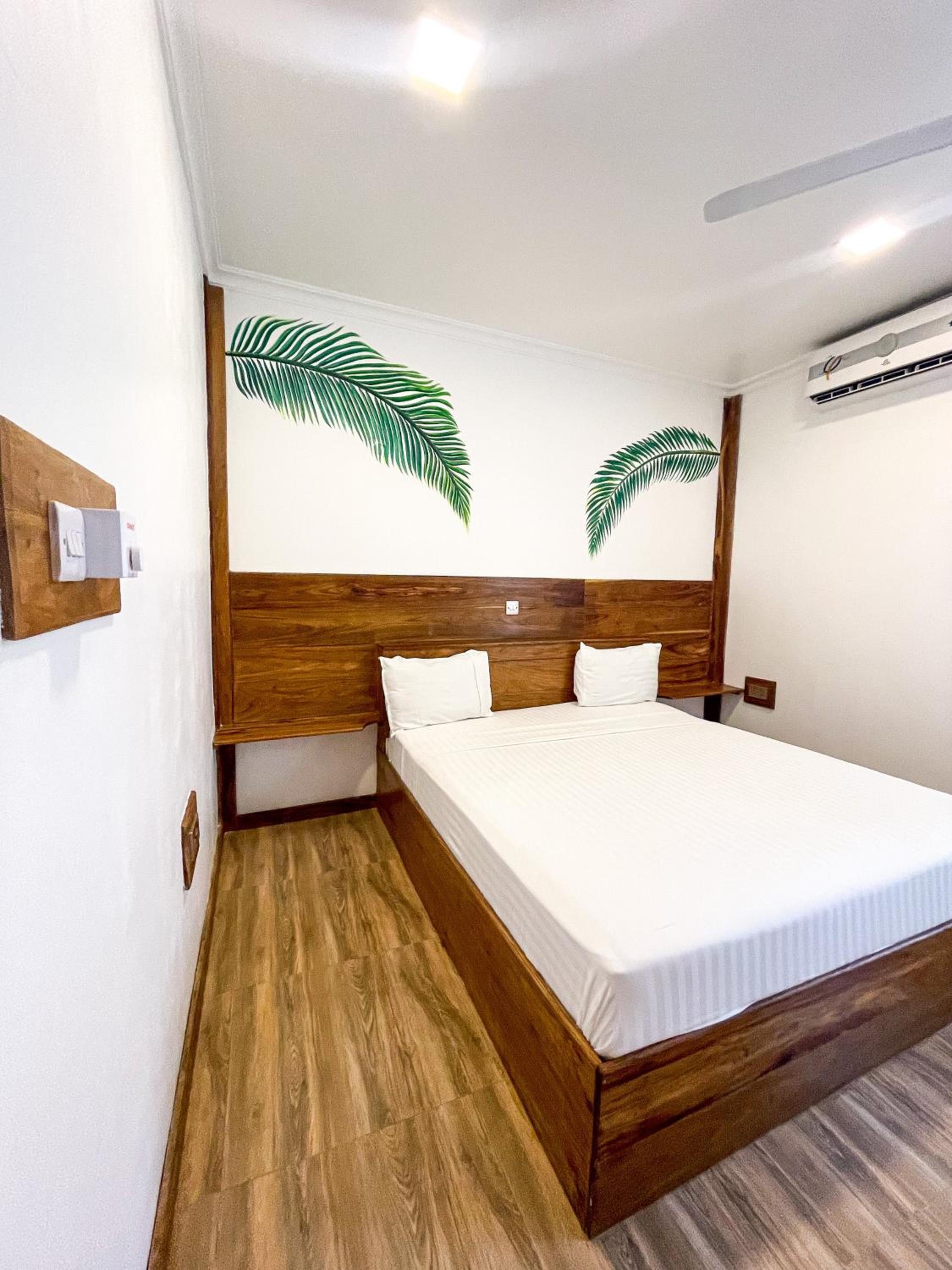 Economy Quadruple Room with Shared Bathroom photo 3