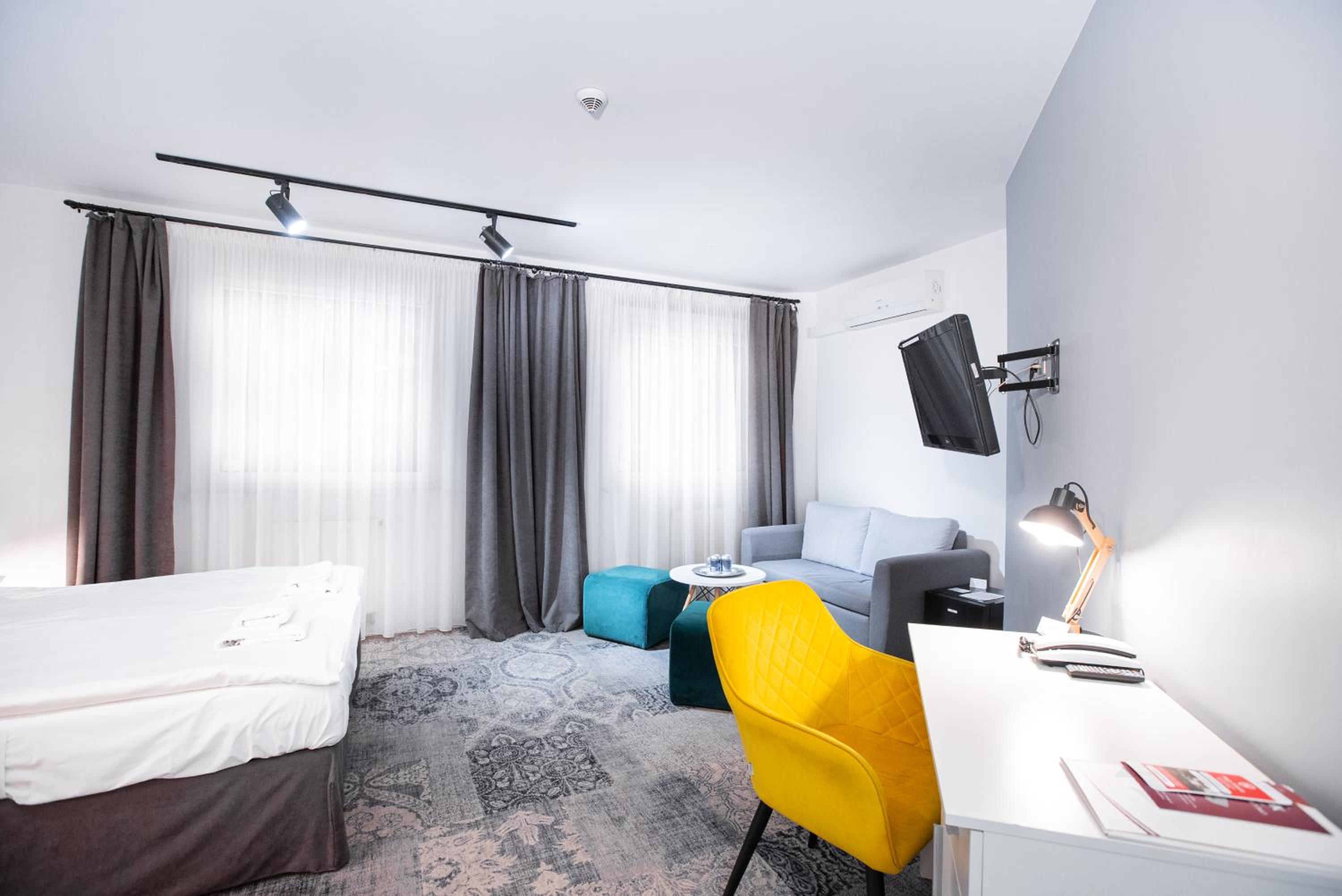 Superior Double Room - Photo 5