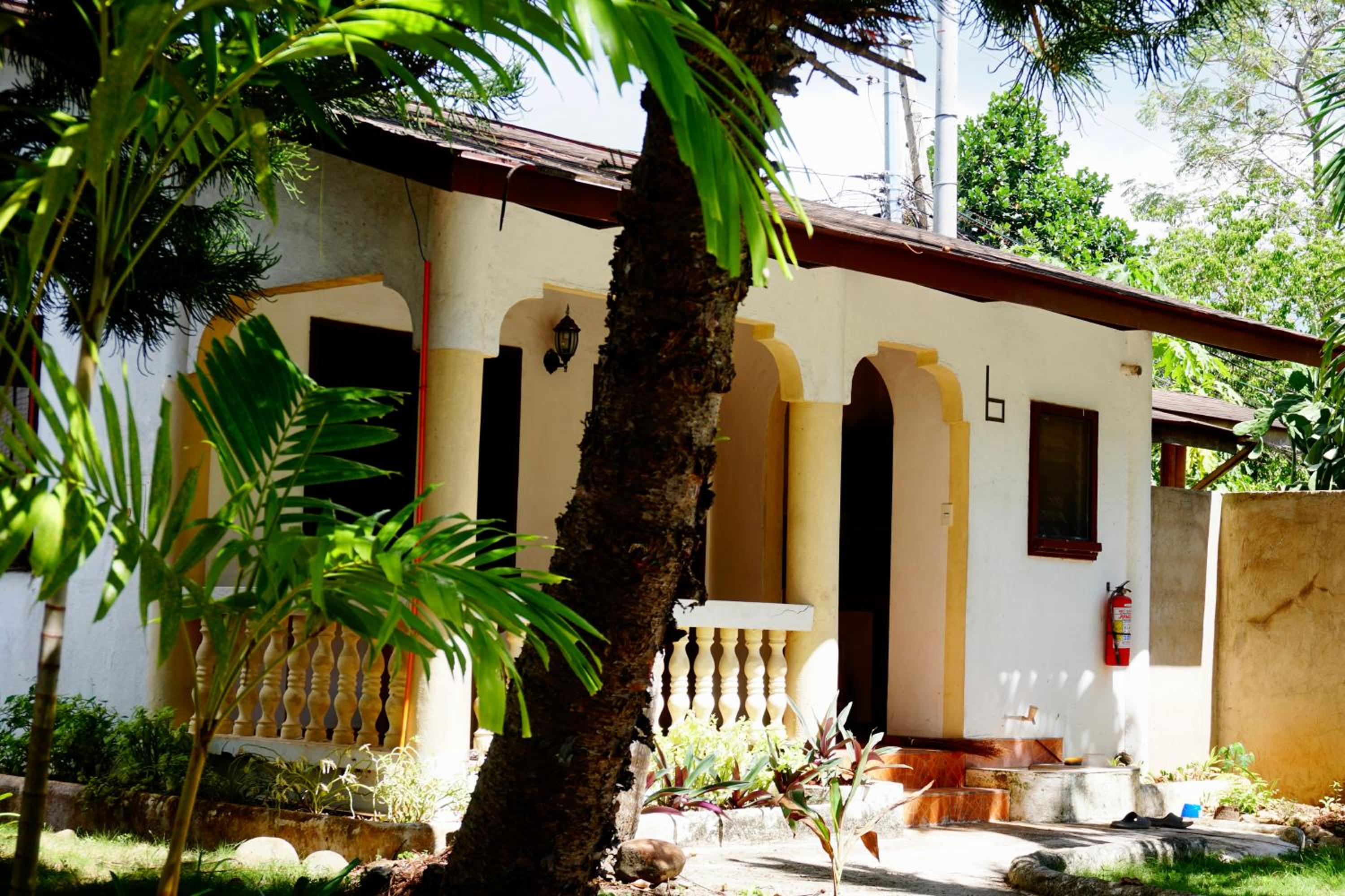 Superior Bungalow photo 2