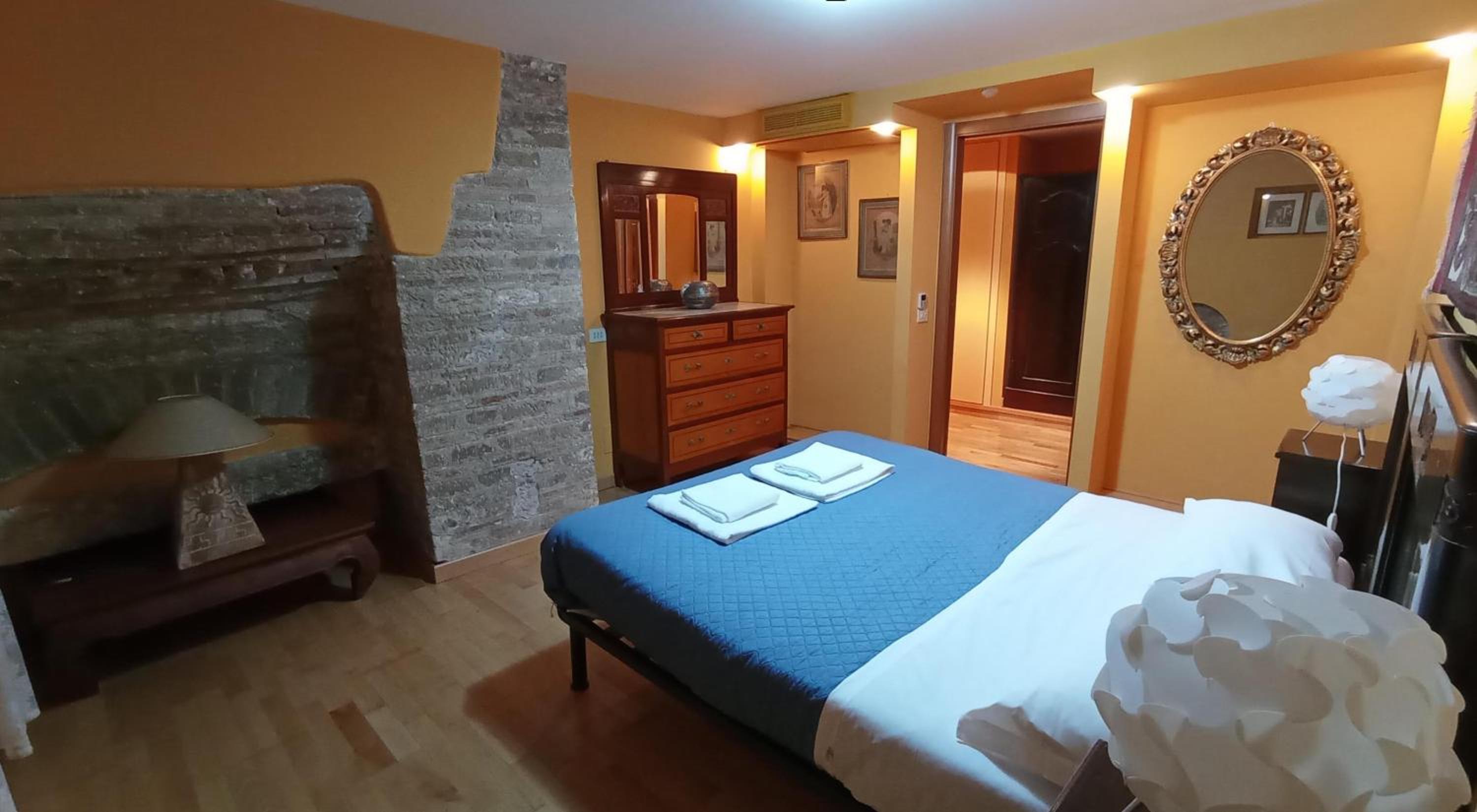 Three-Bedroom House - Photo 19