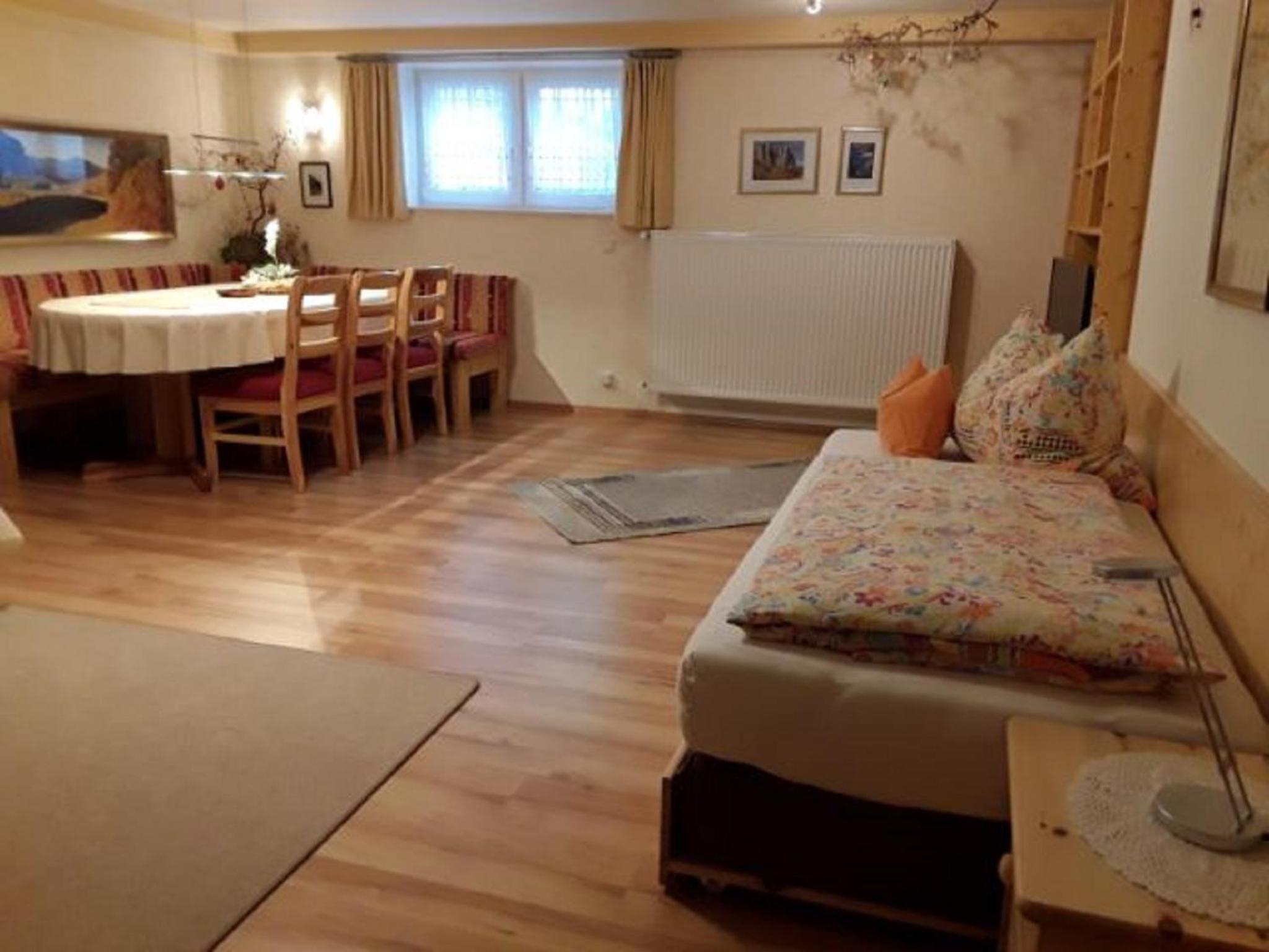 Studio Apartment photo 3