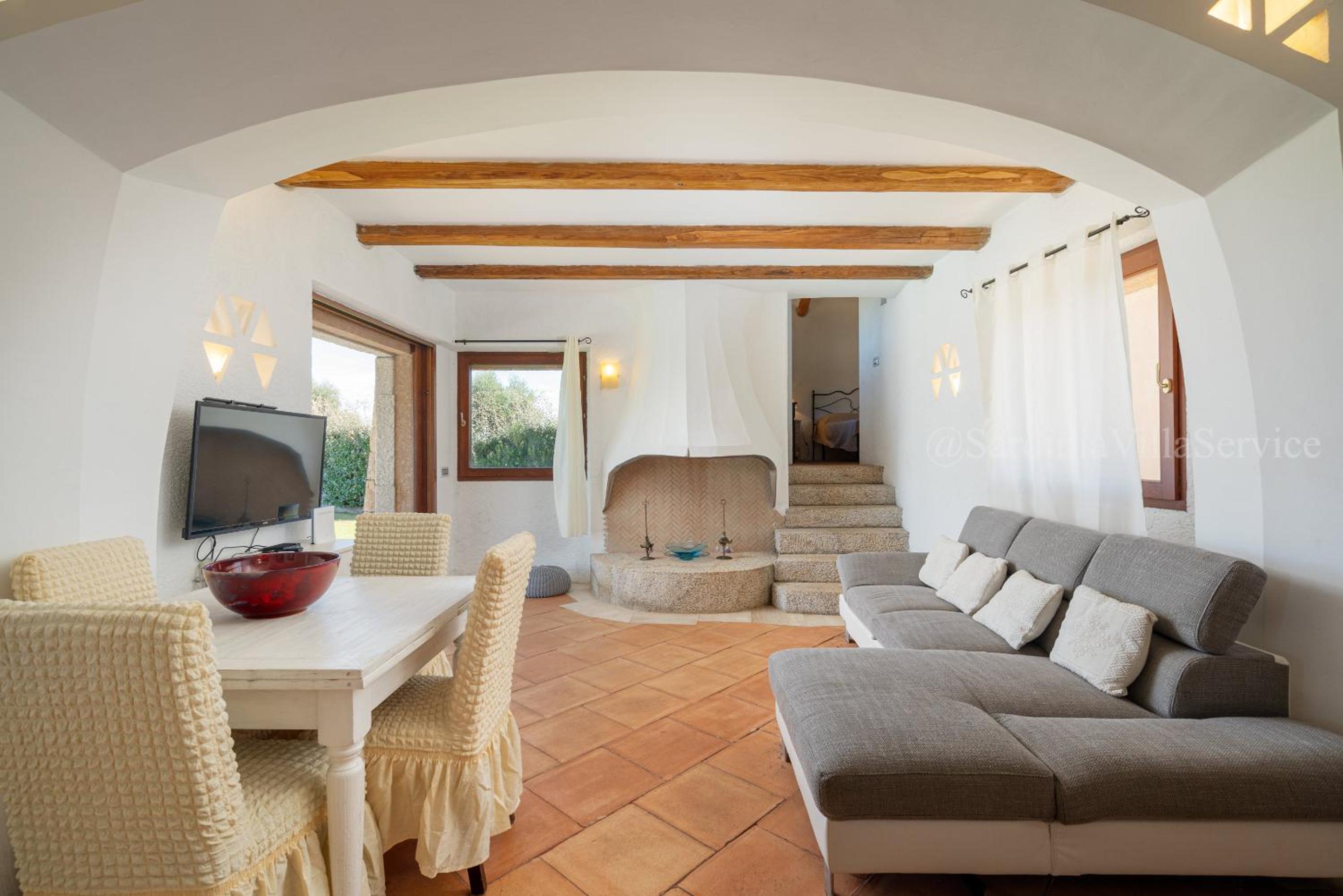 Villa photo 1