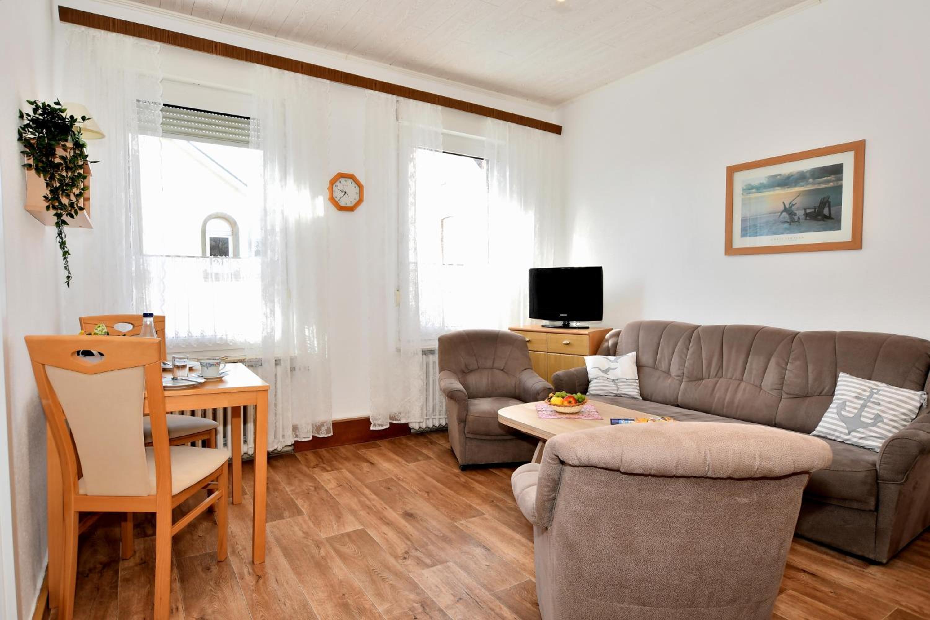 Apartment - Split Level photo 2