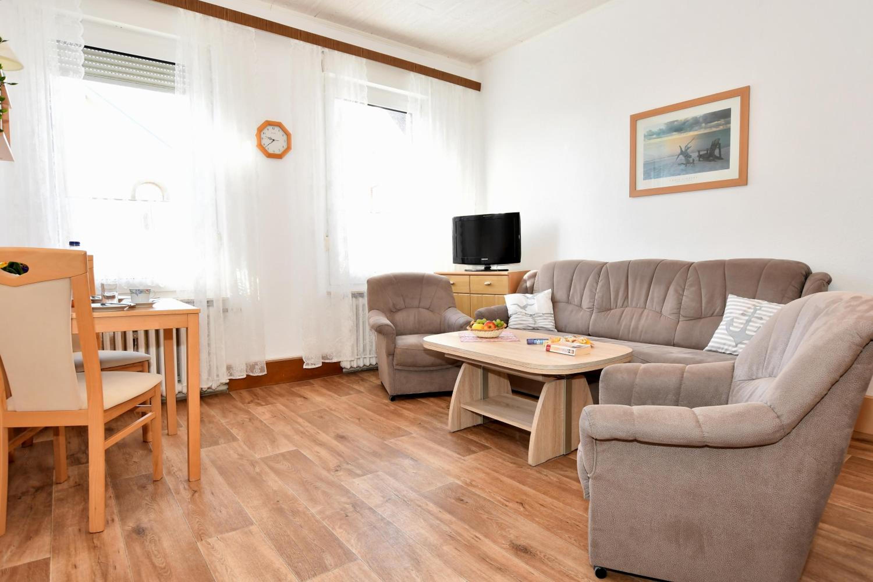 Apartment - Split Level photo 3
