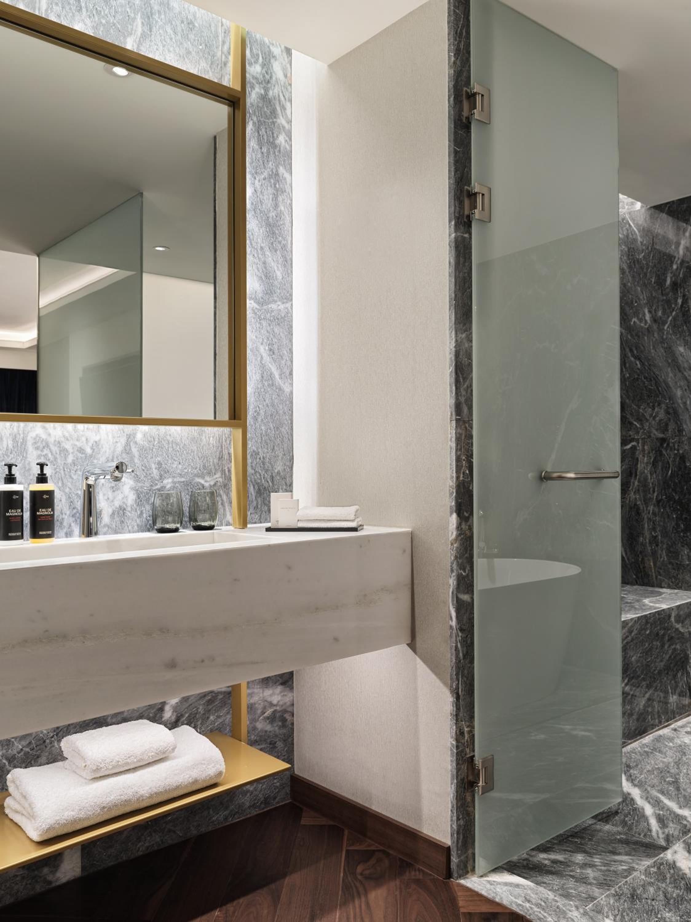 Grand Suite with Pool