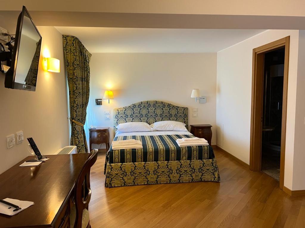 Superior Triple Room photo 1
