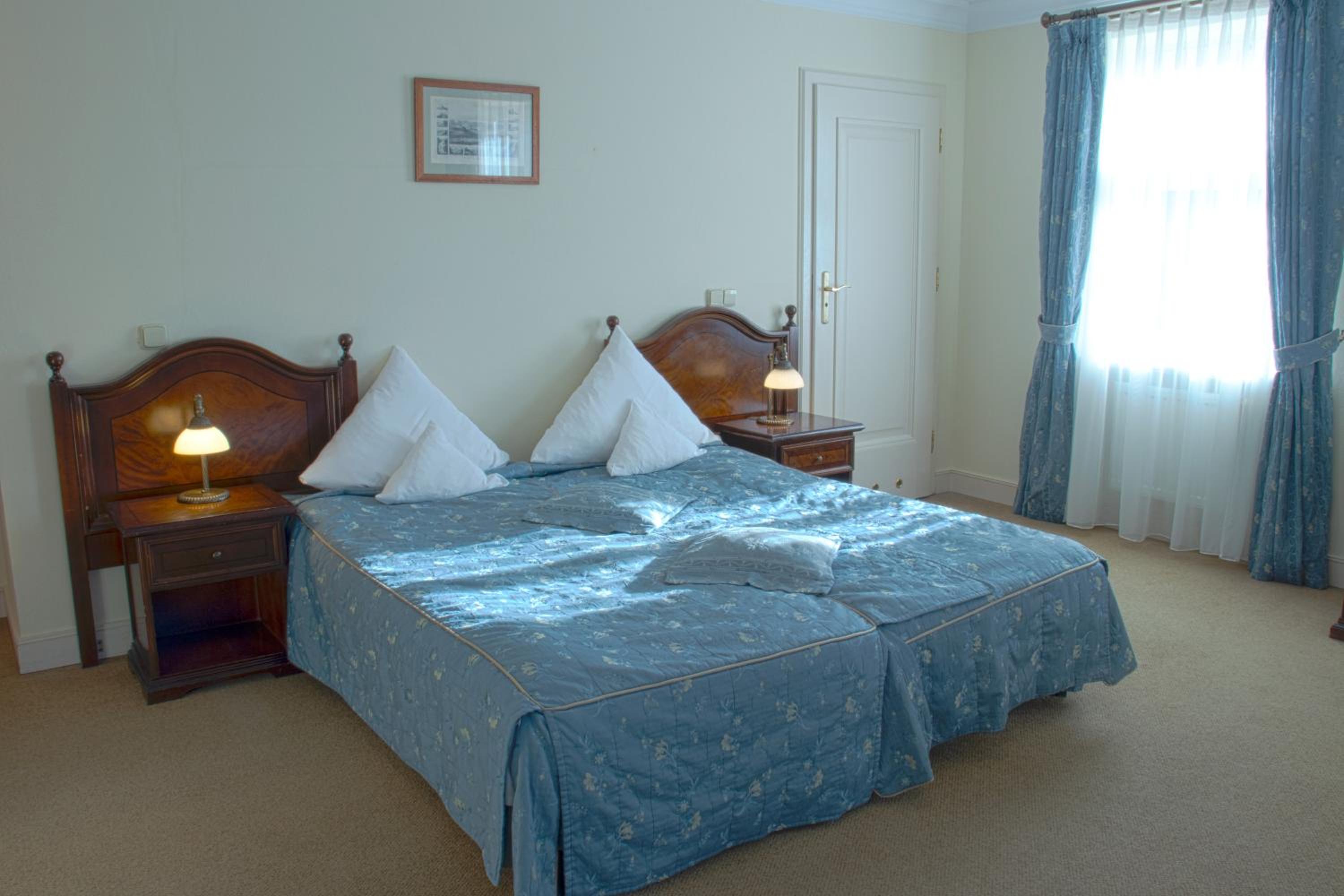 Double Room - Photo 5