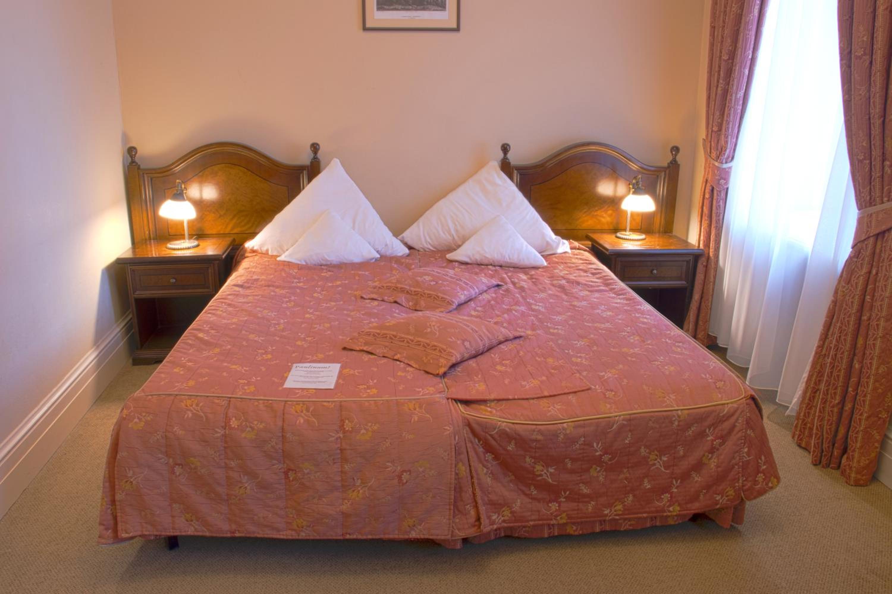 Double Room - Photo 3