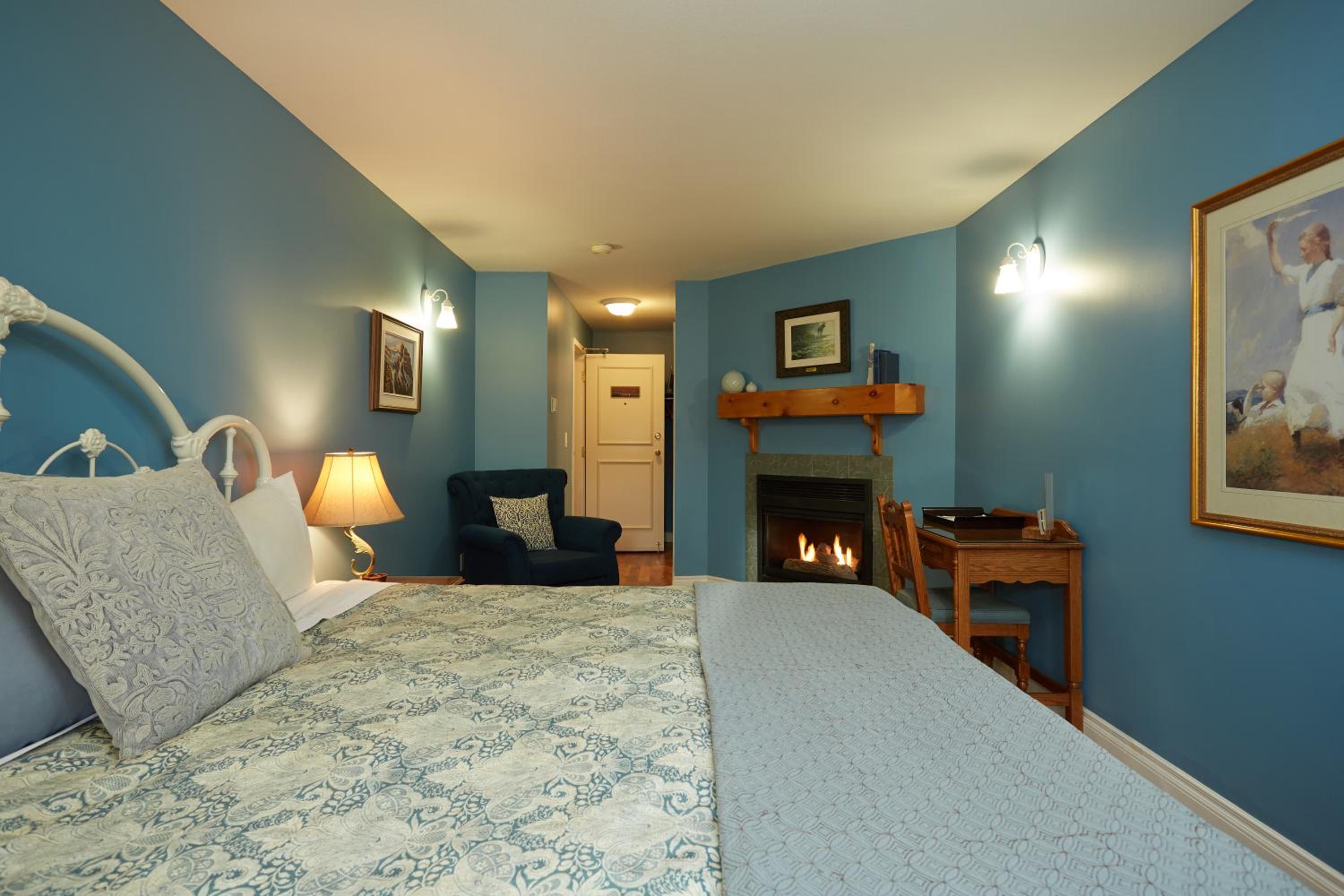 Superior King Room Chinook