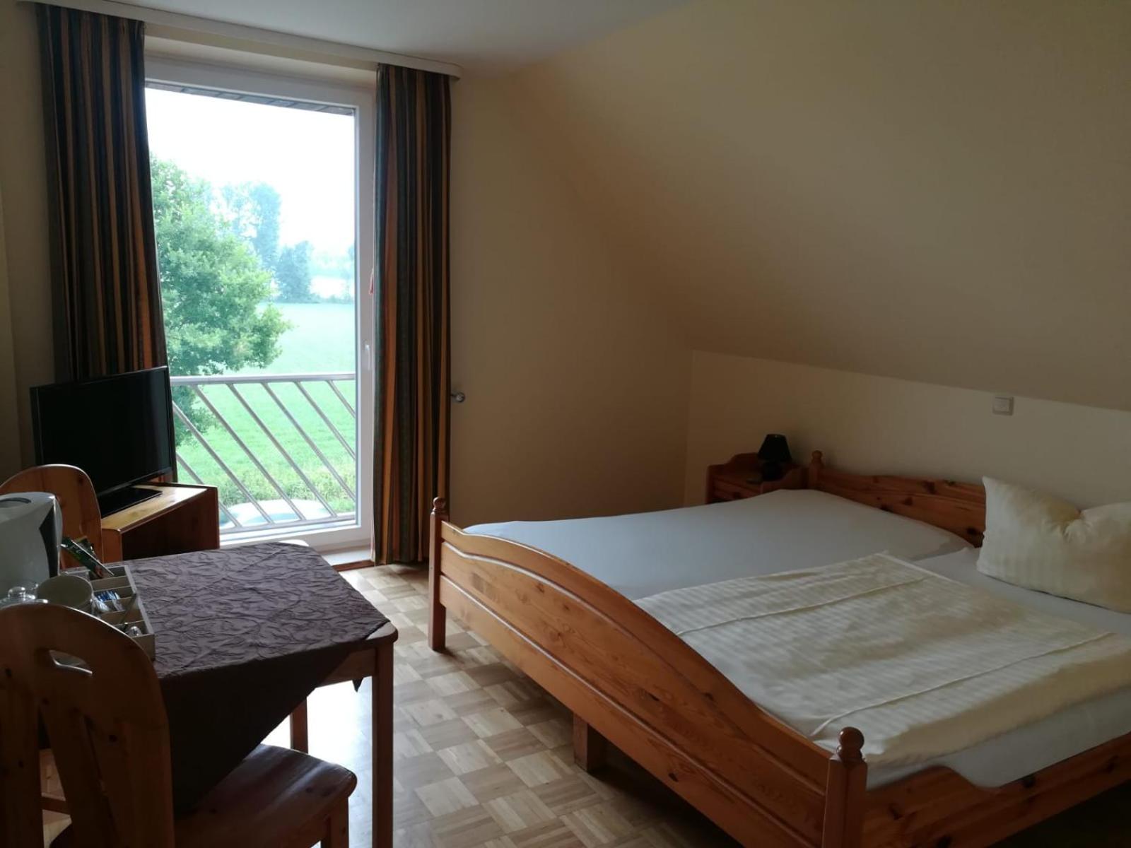 Double Room - Photo 1