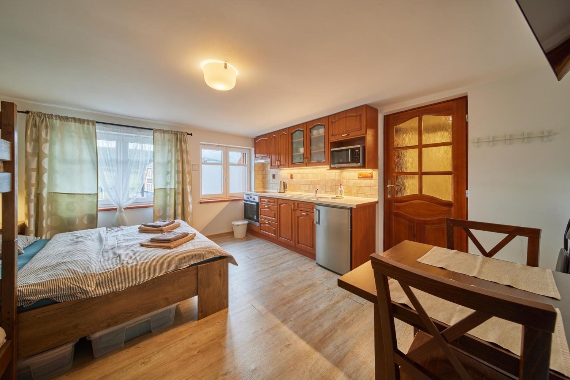 Apartment with Mountain View photo 2