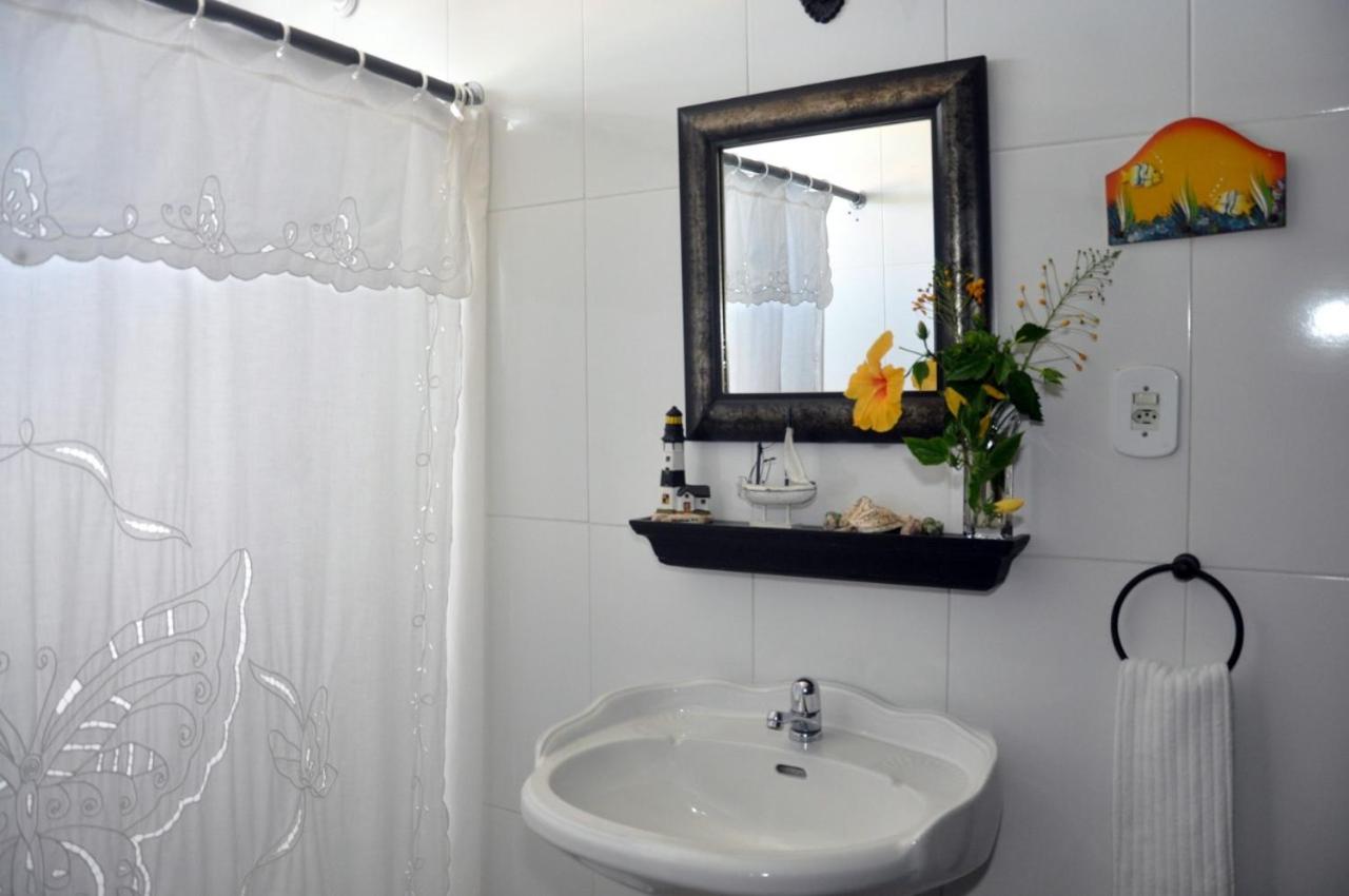 Deluxe King Suite photo 2