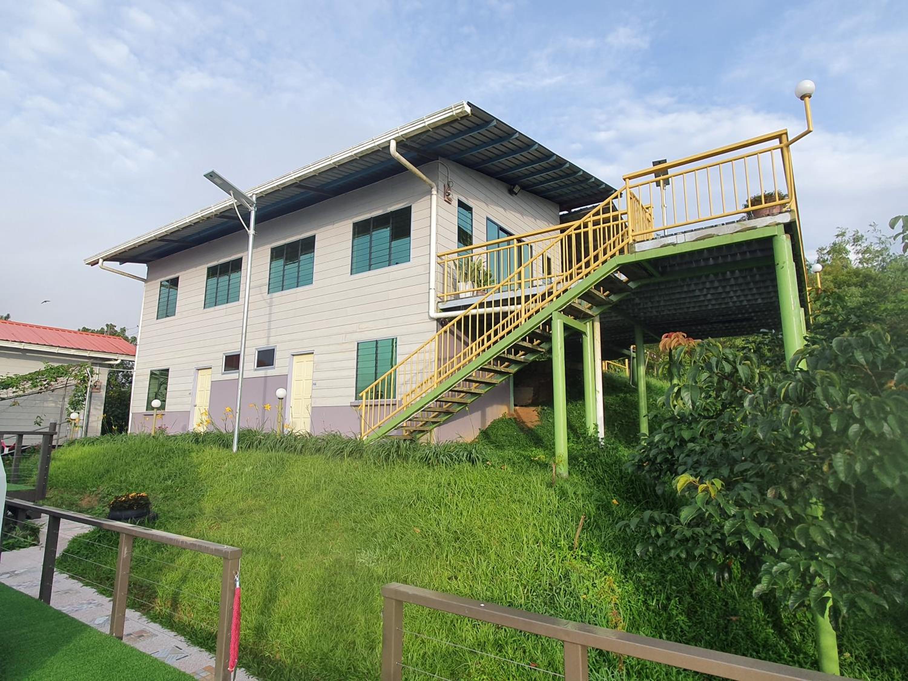 Villa photo 1