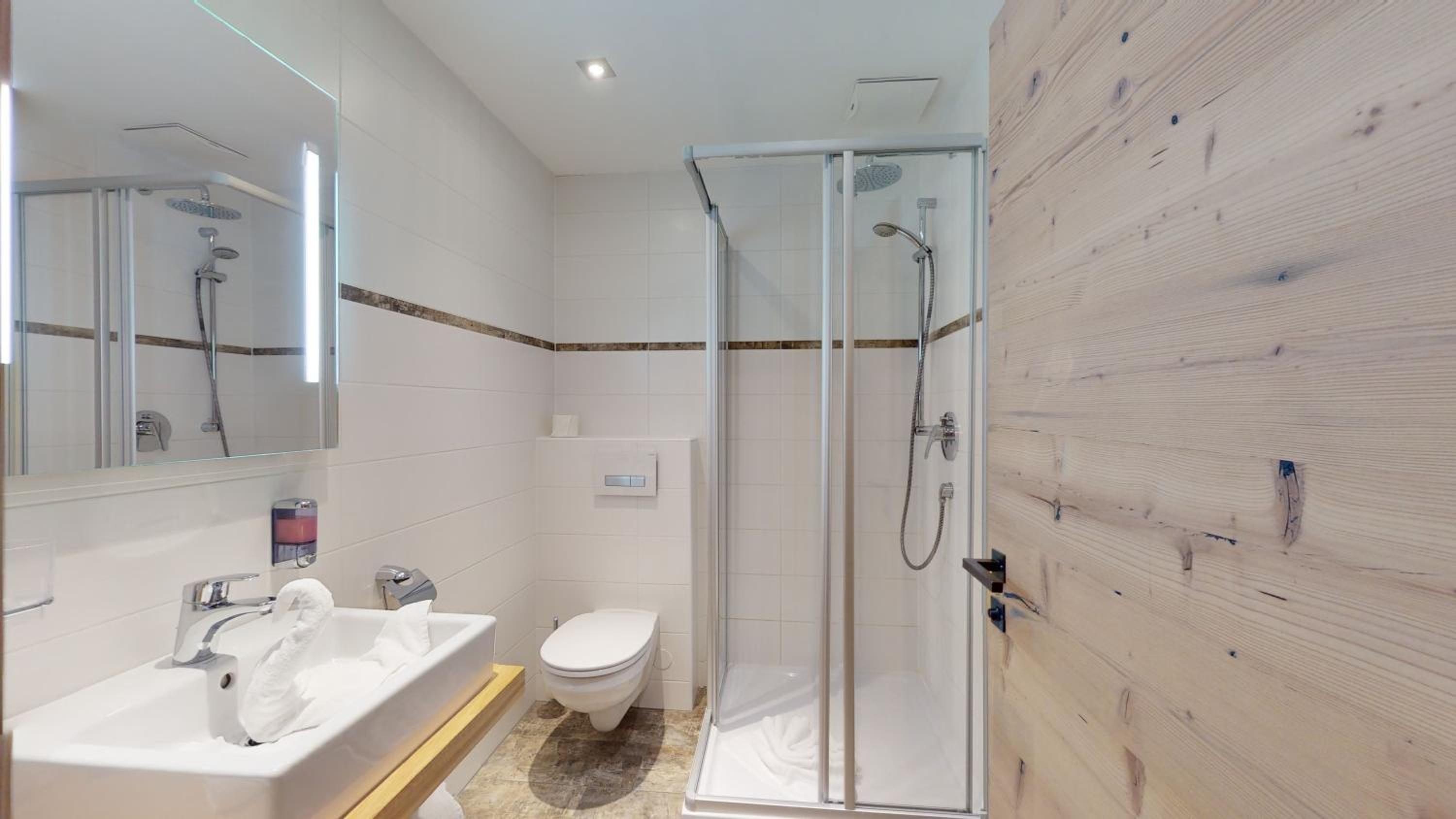 Double Room - Photo 3