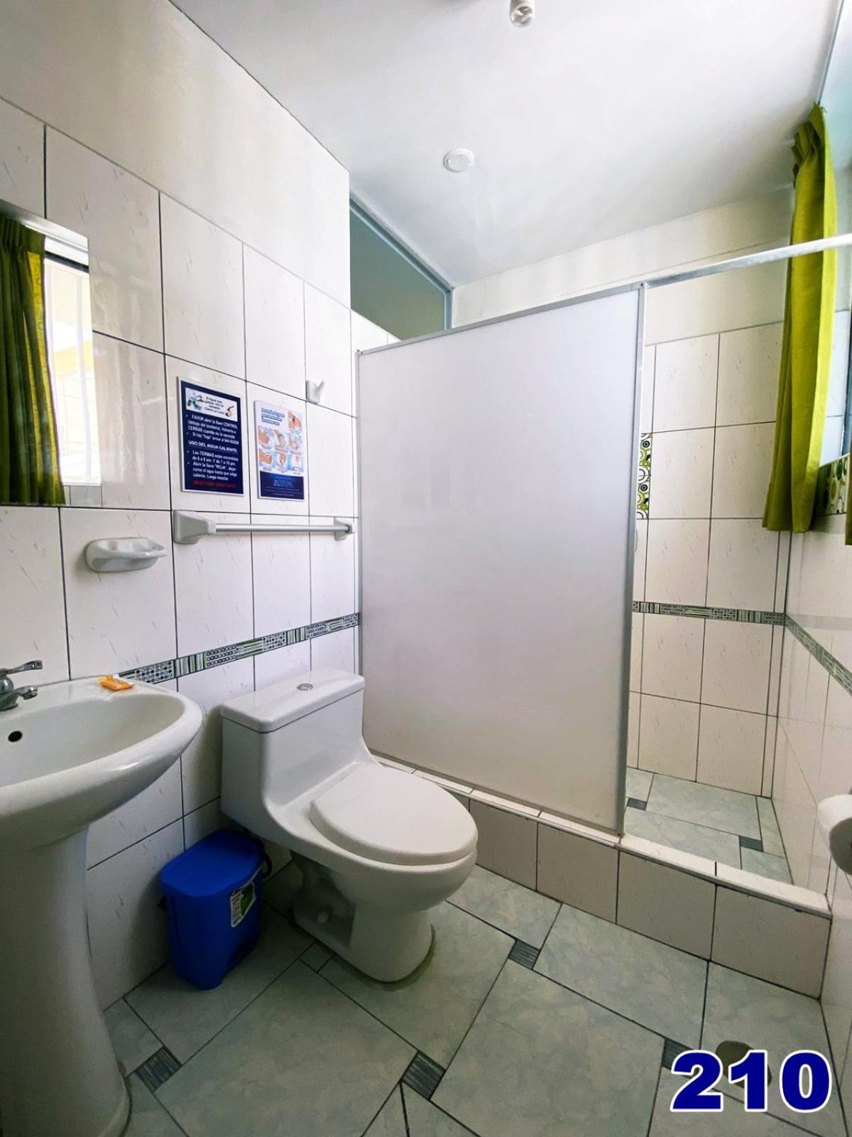 Superior Triple Room photo 3